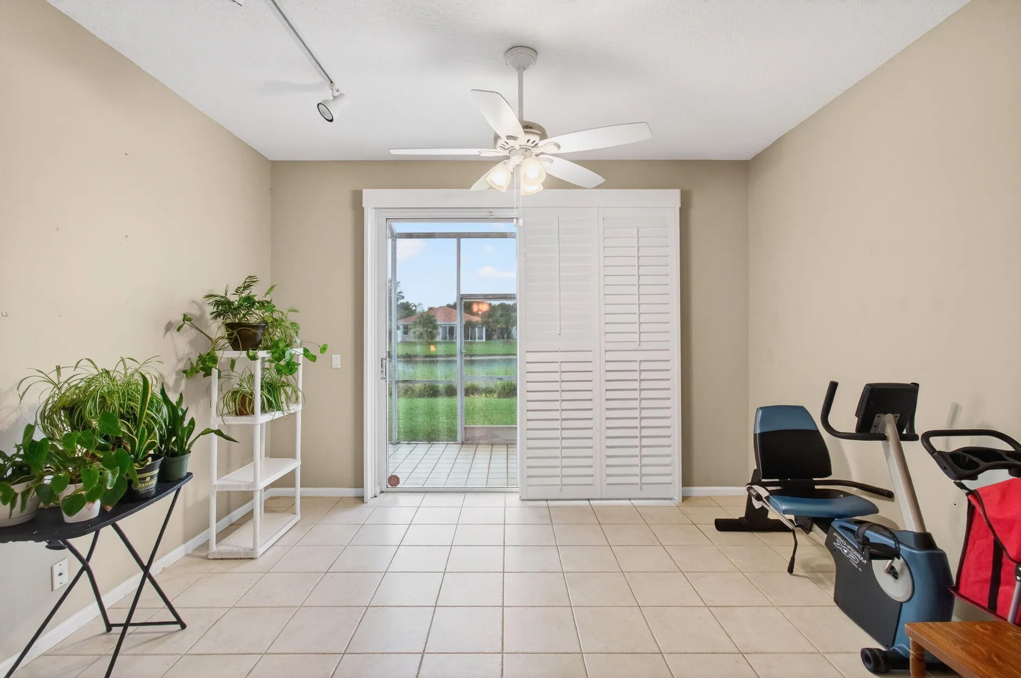 Property Slideshow image 47 of 67 | 10845 royal caribbean cir, Boynton Beach, FL, 33437