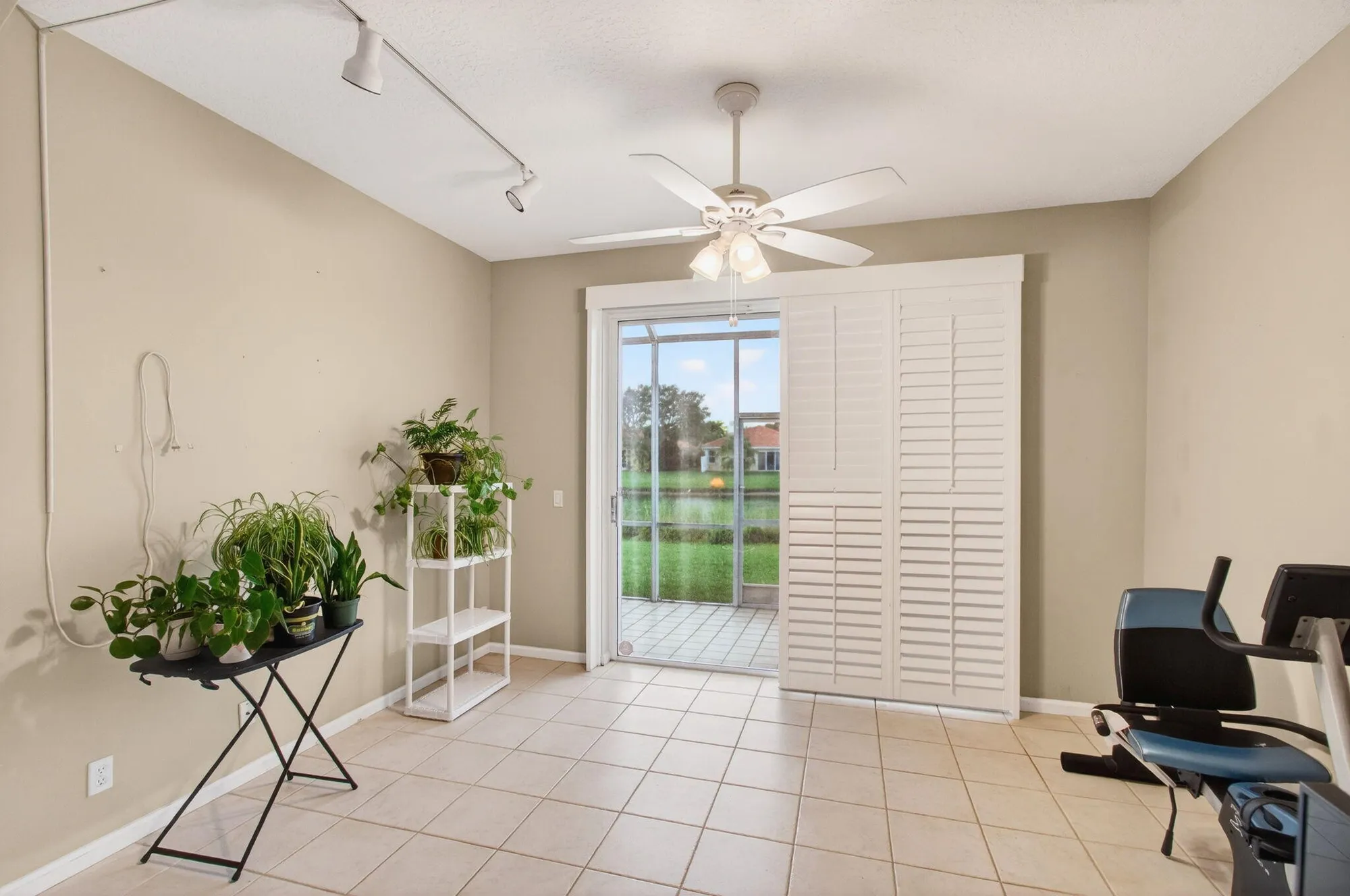 Property Slideshow image 48 of 67 | 10845 royal caribbean cir, Boynton Beach, FL, 33437