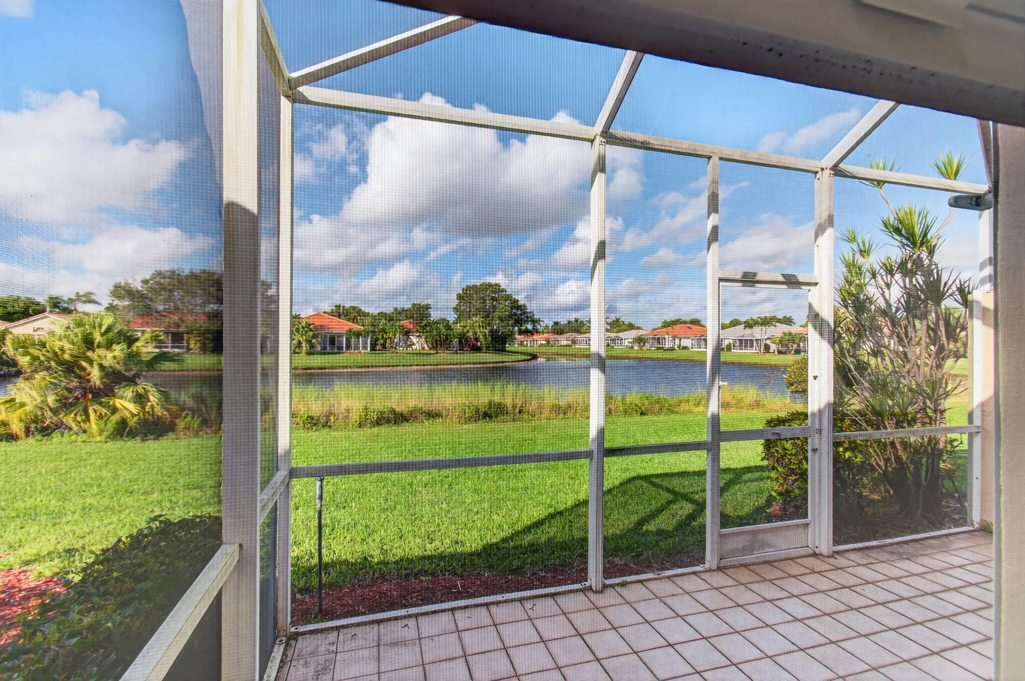 Property Slideshow image 58 of 67 | 10845 royal caribbean cir, Boynton Beach, FL, 33437