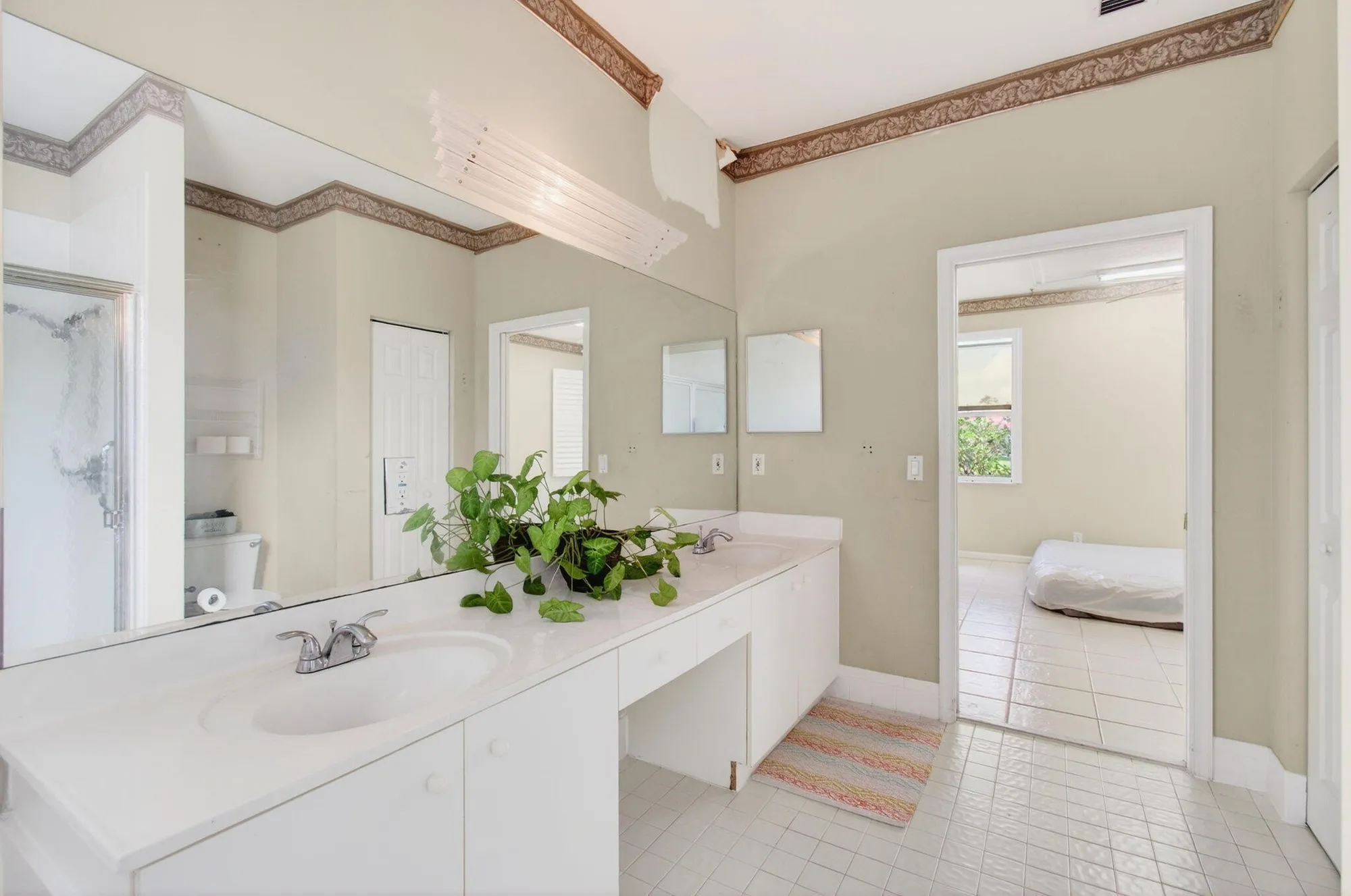 Property Slideshow image 53 of 67 | 10845 royal caribbean cir, Boynton Beach, FL, 33437