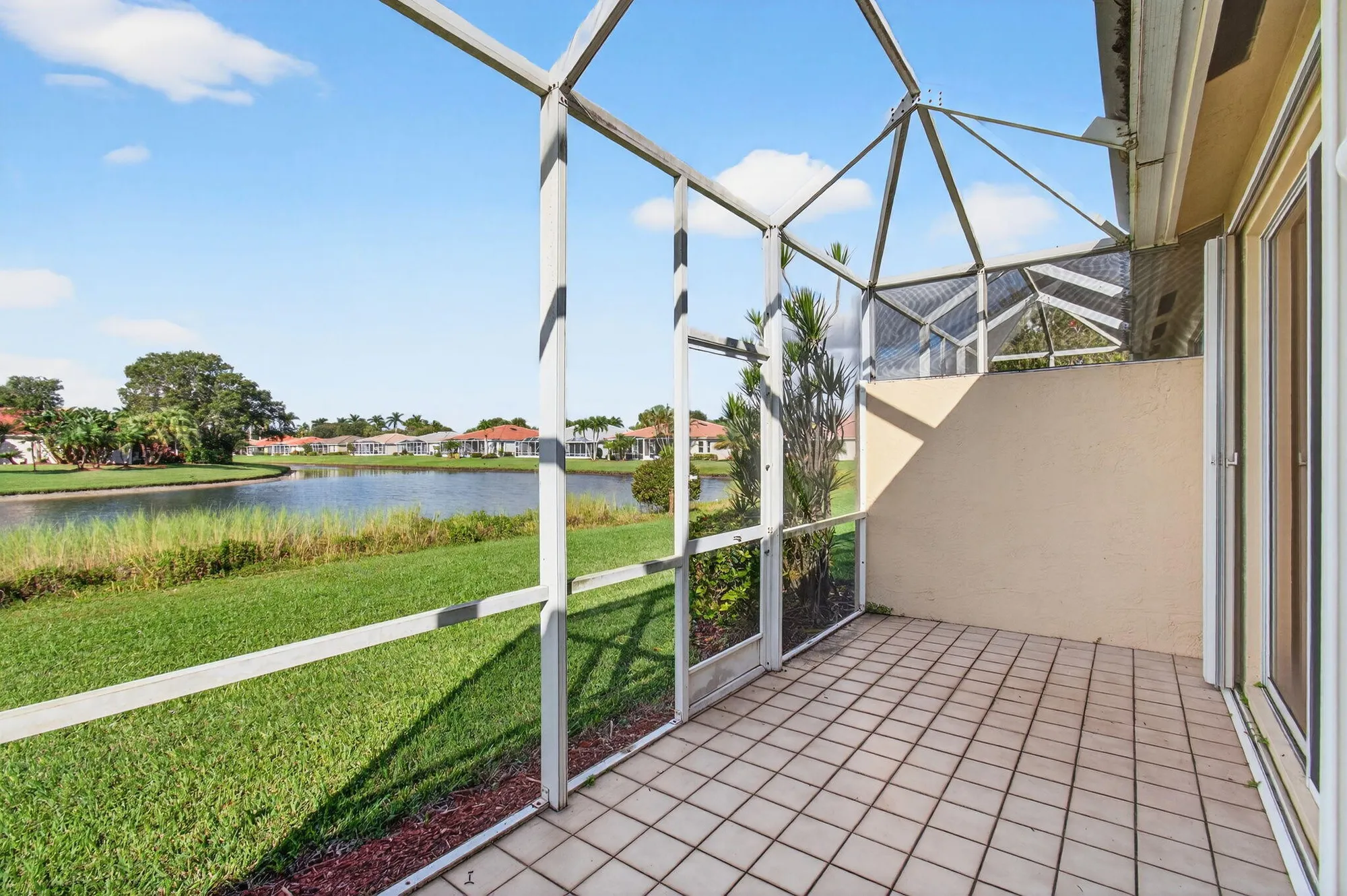 Property Slideshow image 60 of 67 | 10845 royal caribbean cir, Boynton Beach, FL, 33437