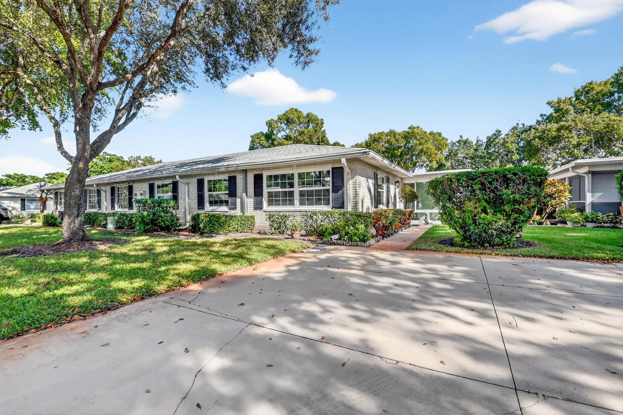 Property Slideshow image 2 of 46 | 10146 44th ter s # 354, Boynton Beach, FL, 33436