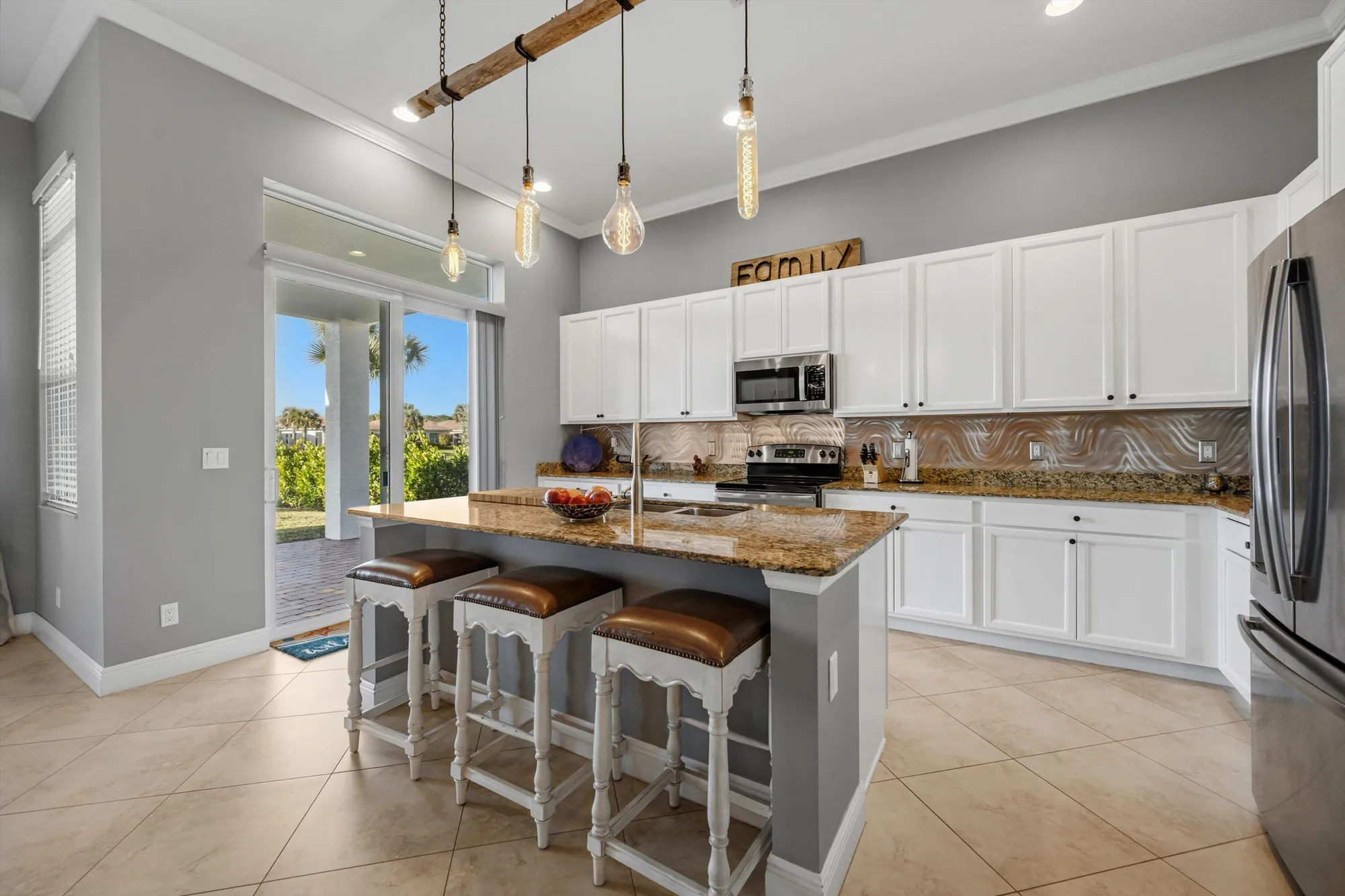 Property Slideshow image 18 of 50 | 18024 sw cosenza way, Port Saint Lucie, FL, 34986