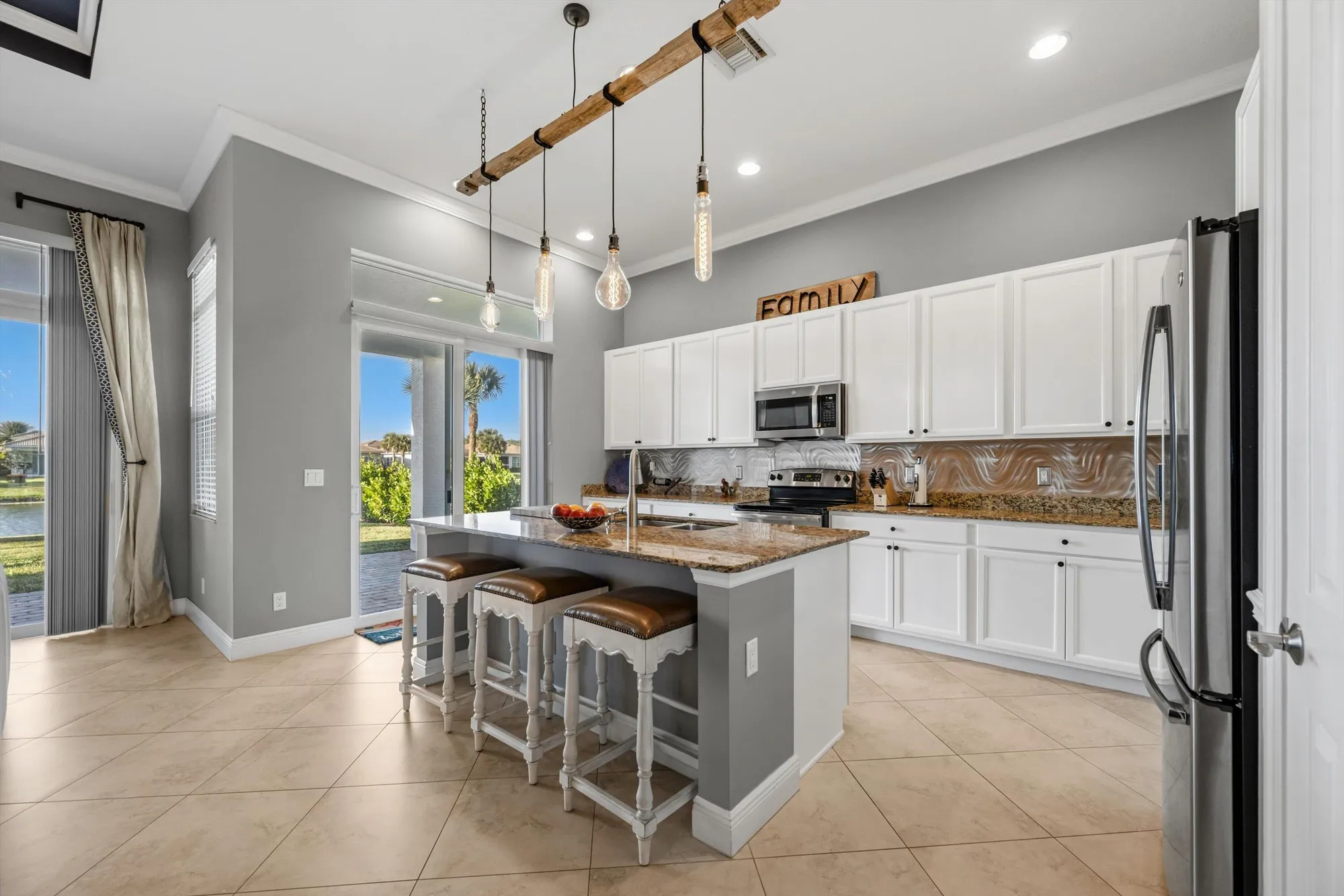 Property Slideshow image 20 of 50 | 18024 sw cosenza way, Port Saint Lucie, FL, 34986