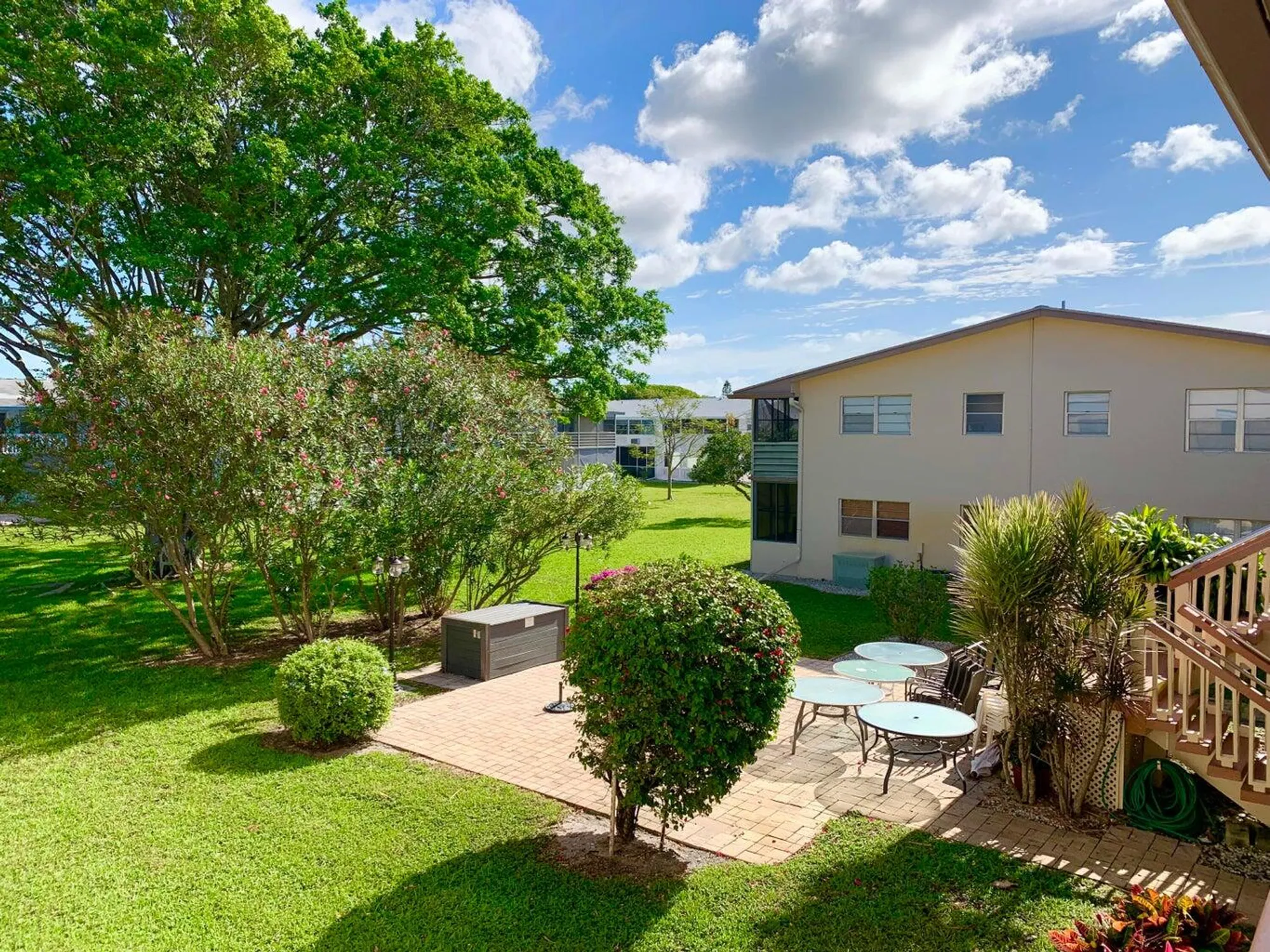 Property Slideshow image 2 of 60 | 116 canterbury e unit e, West Palm Beach, FL, 33417