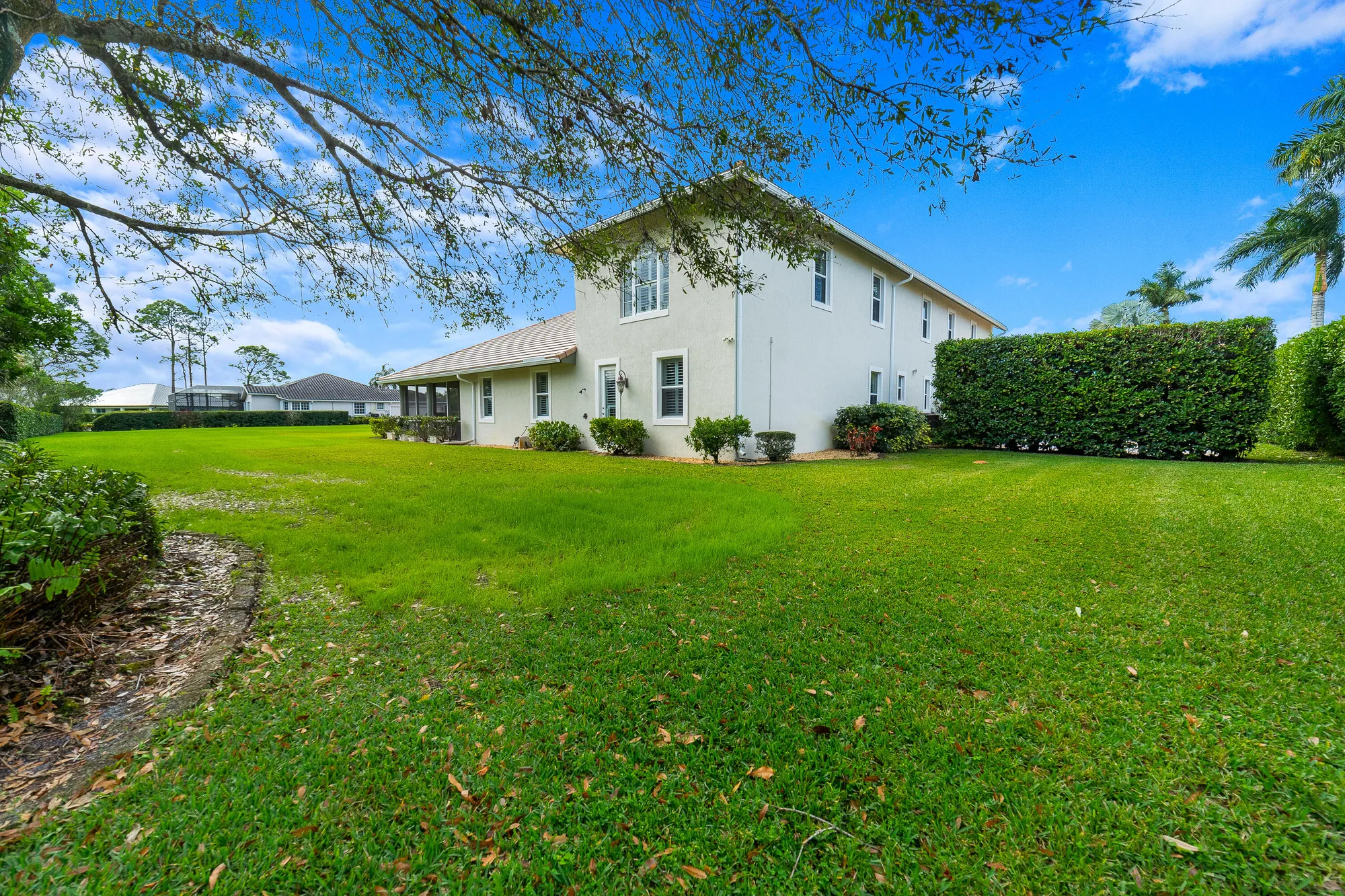 Property Slideshow image 44 of 62 | 2800 bent pine dr, Fort Pierce, FL, 34951