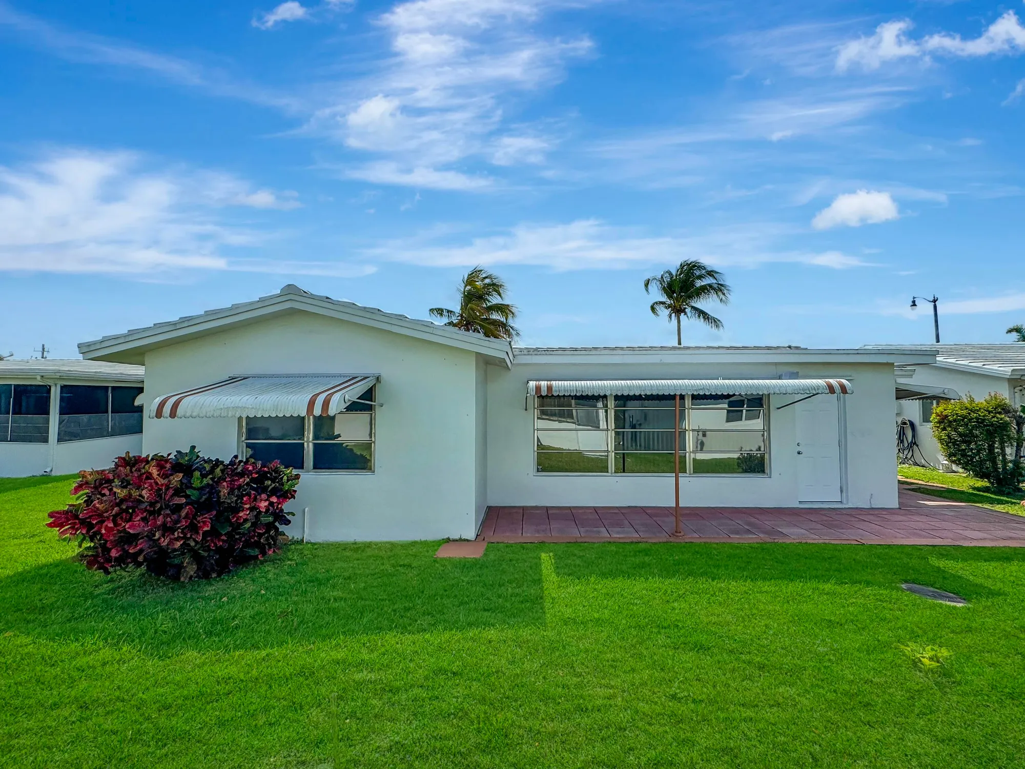 Property Slideshow image 4 of 29 | 121 nw 31st ct, Pompano Beach, FL, 33064