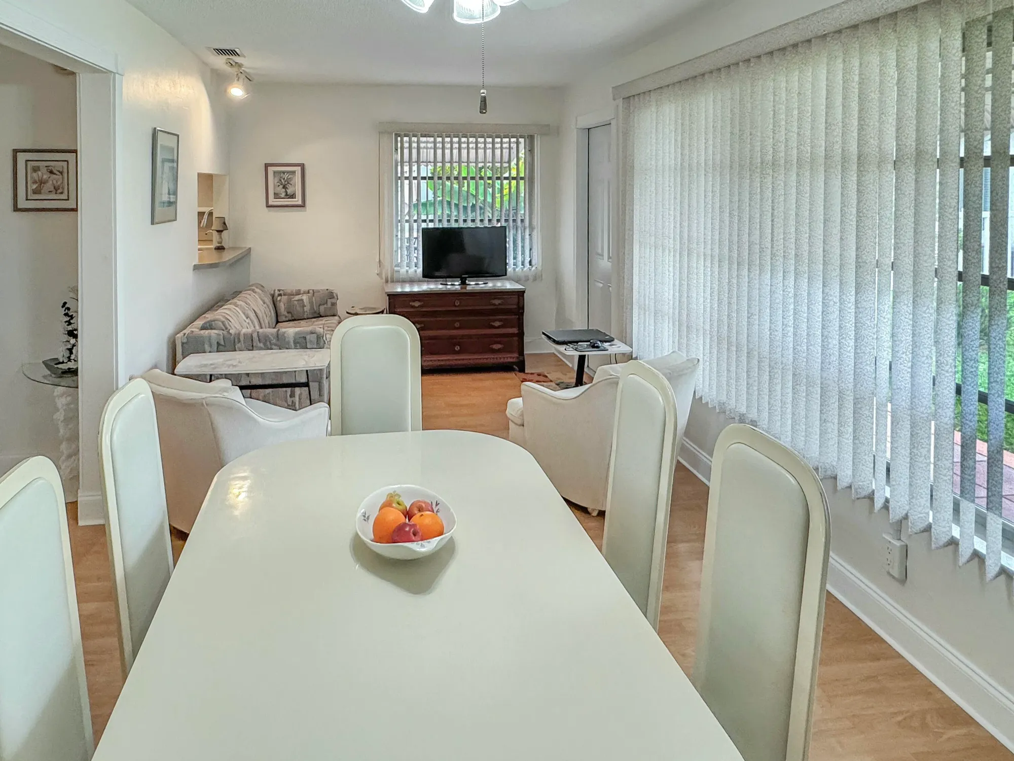 Property Slideshow image 15 of 29 | 121 nw 31st ct, Pompano Beach, FL, 33064