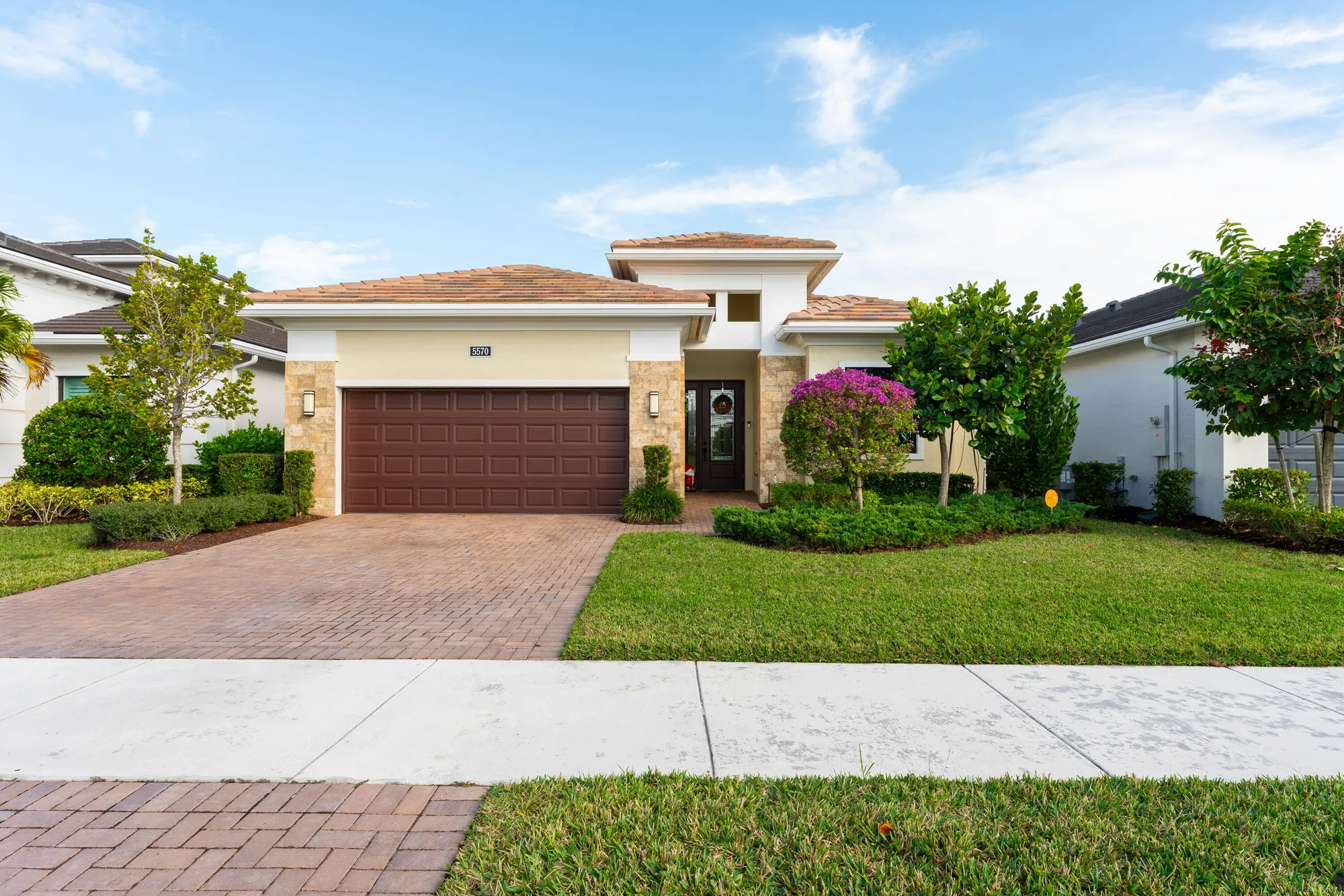 Property Slideshow image 2 of 50 | 5570 anna maria ln, Loxahatchee, FL, 33470