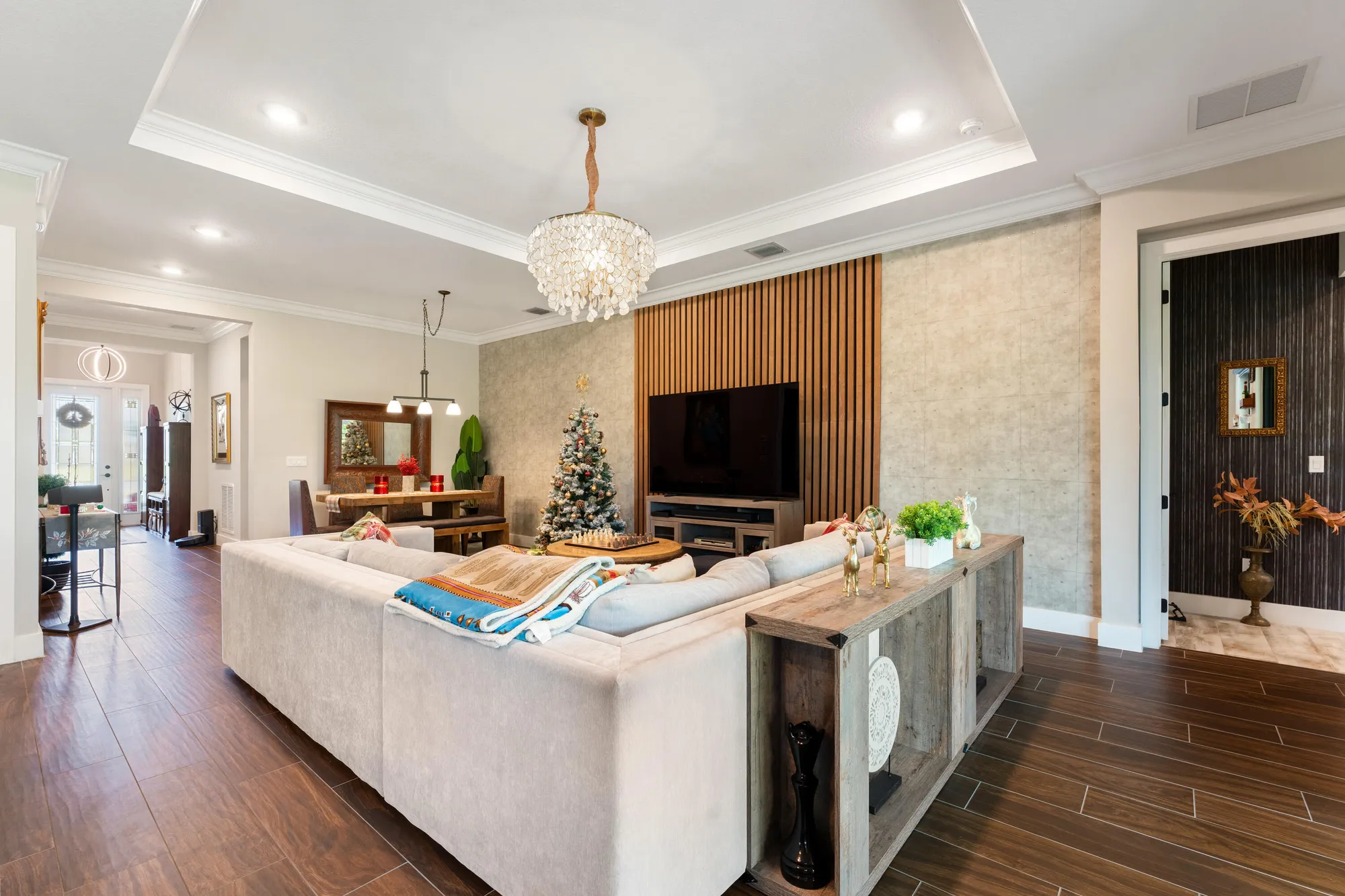 Property Slideshow image 6 of 50 | 5570 anna maria ln, Loxahatchee, FL, 33470