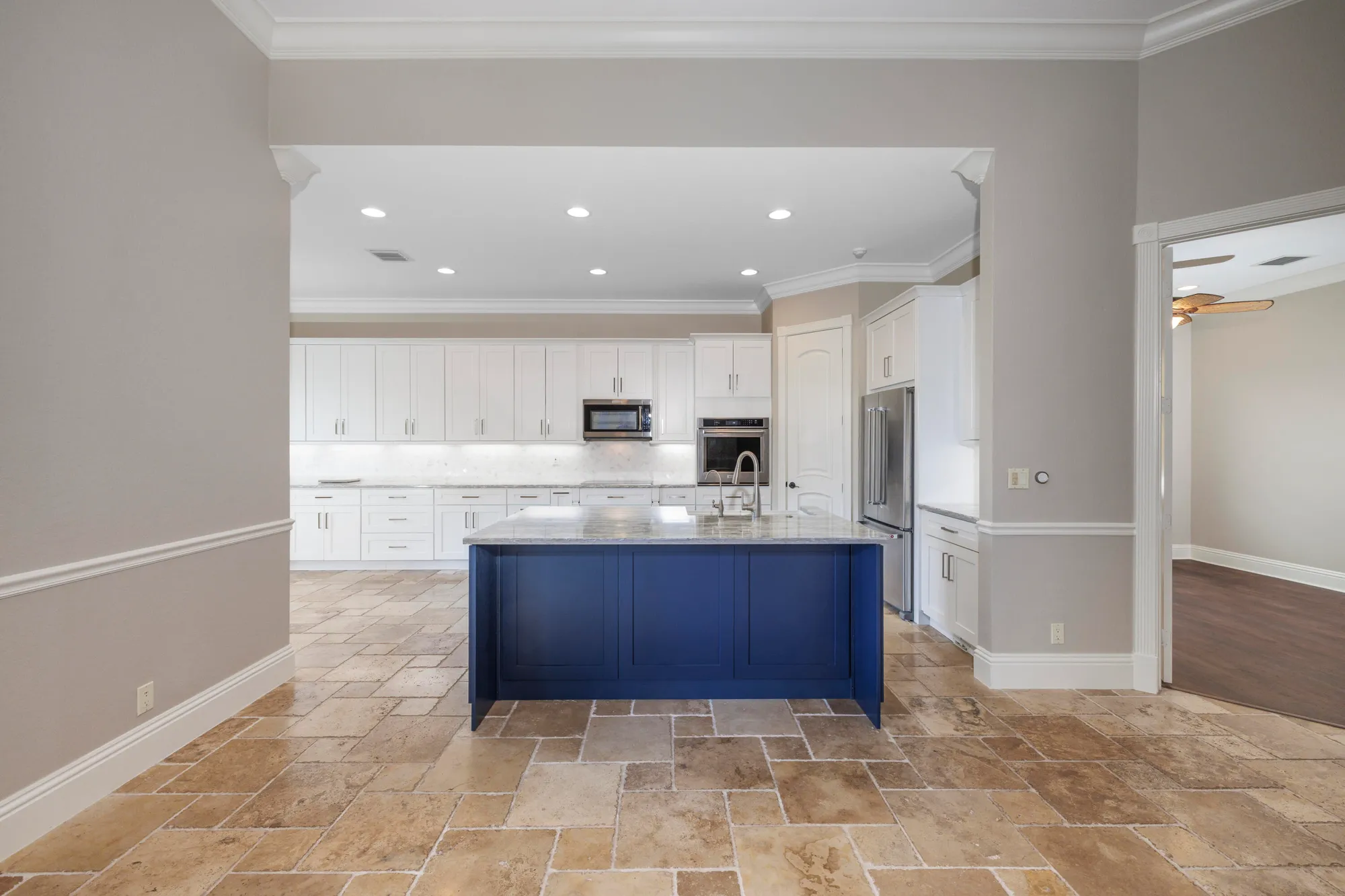 Property Slideshow image 7 of 39 | 912 sw sun cir, Palm City, FL, 34990