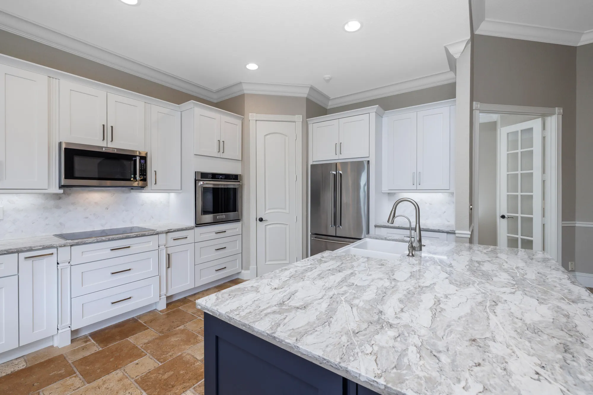 Property Slideshow image 8 of 39 | 912 sw sun cir, Palm City, FL, 34990