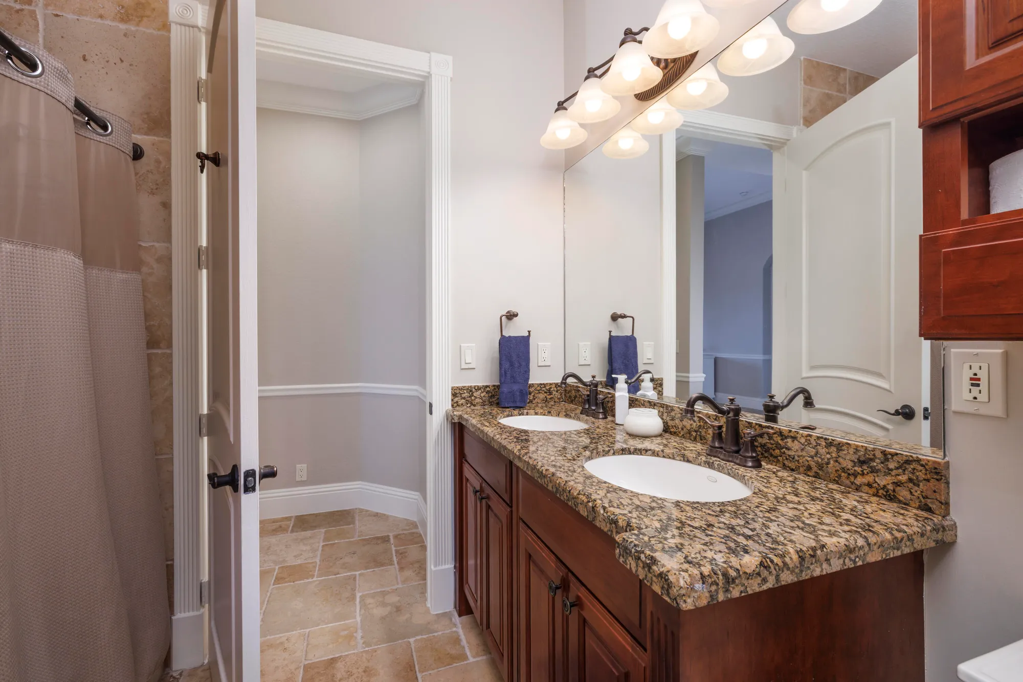 Property Slideshow image 14 of 39 | 912 sw sun cir, Palm City, FL, 34990