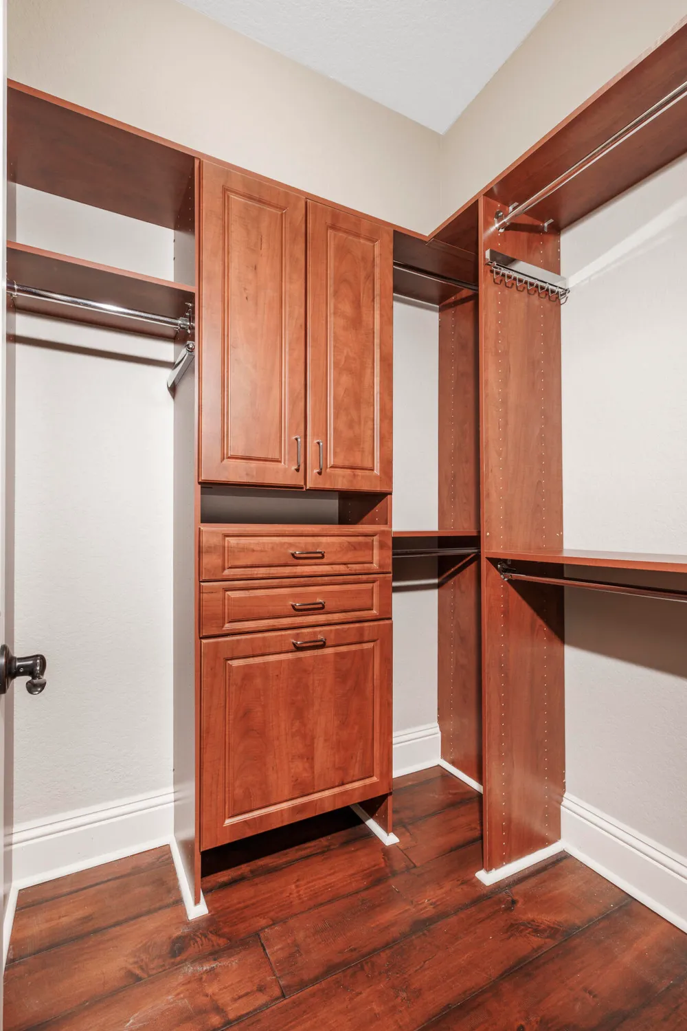 Property Slideshow image 21 of 39 | 912 sw sun cir, Palm City, FL, 34990