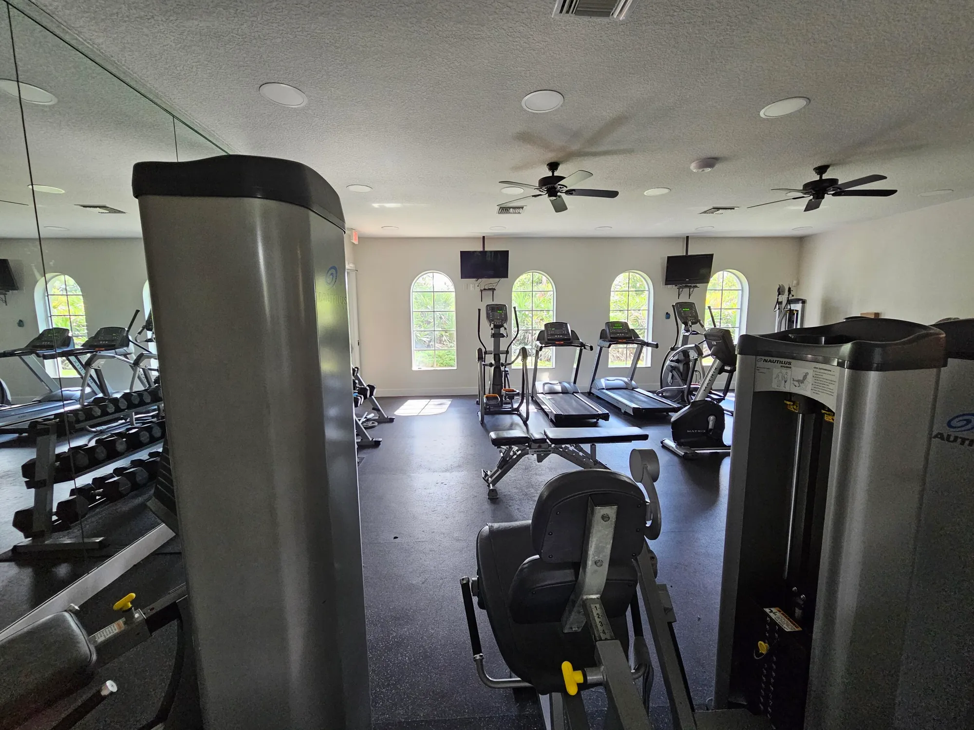 Property Slideshow image 29 of 39 | 912 sw sun cir, Palm City, FL, 34990