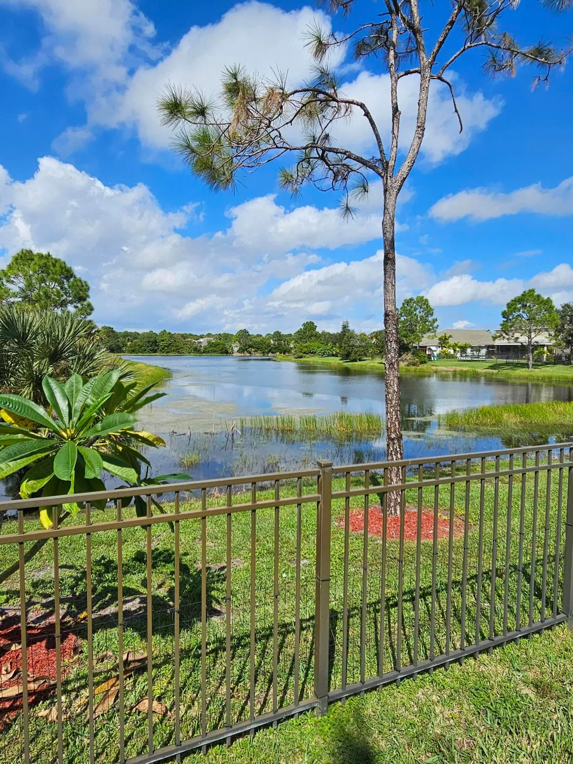 Property Slideshow image 32 of 39 | 912 sw sun cir, Palm City, FL, 34990