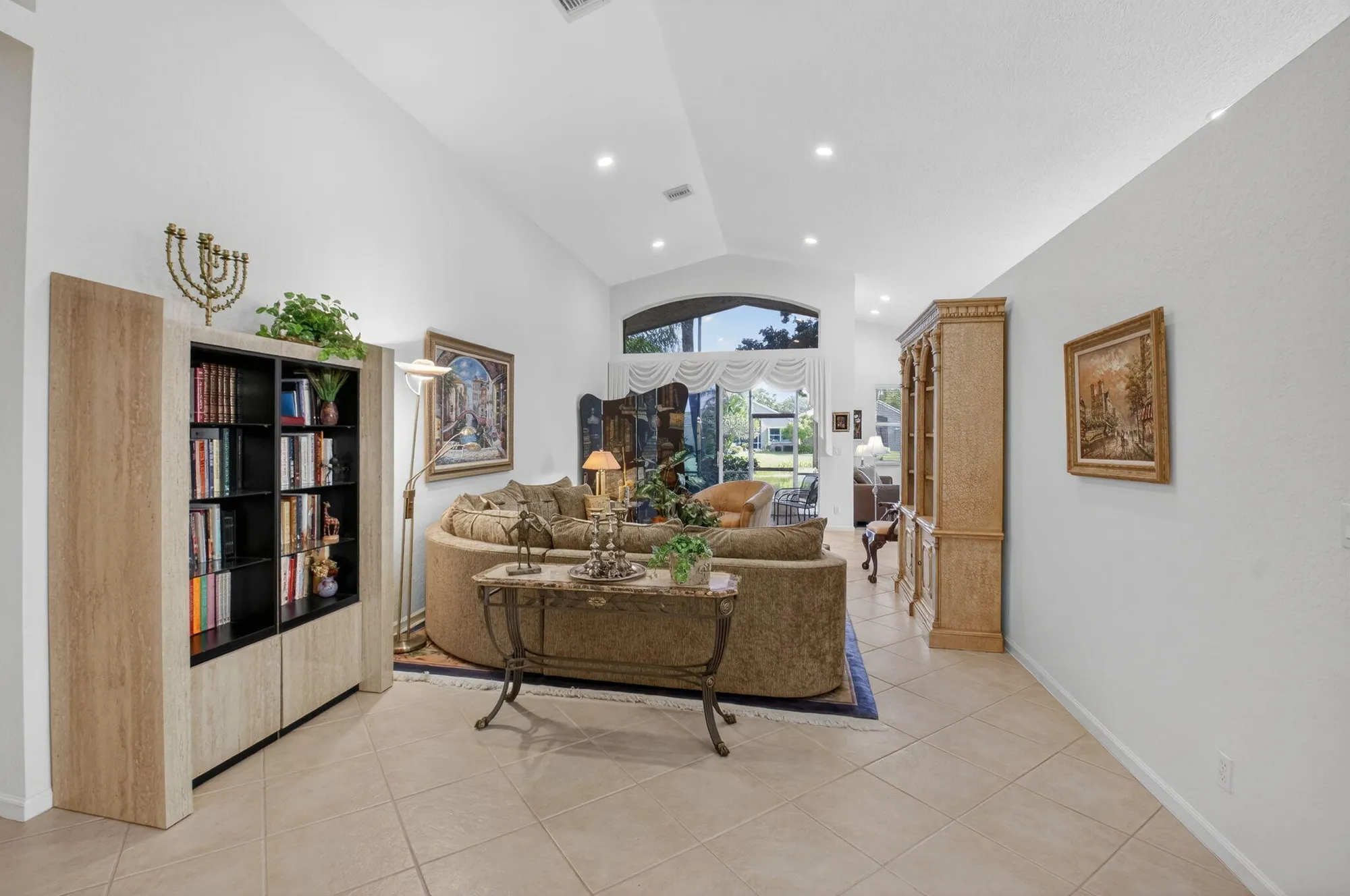 Property Slideshow image 11 of 81 | 10398 gold leaf dr, Boynton Beach, FL, 33437