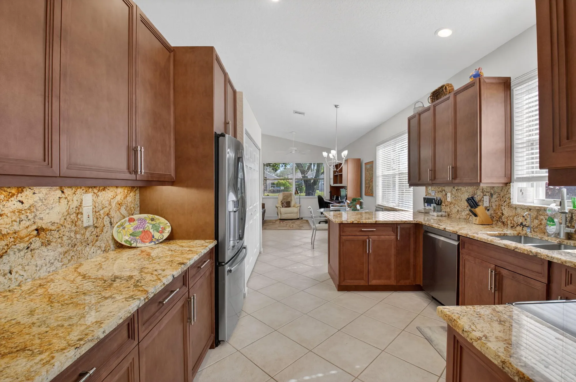Property Slideshow image 24 of 81 | 10398 gold leaf dr, Boynton Beach, FL, 33437