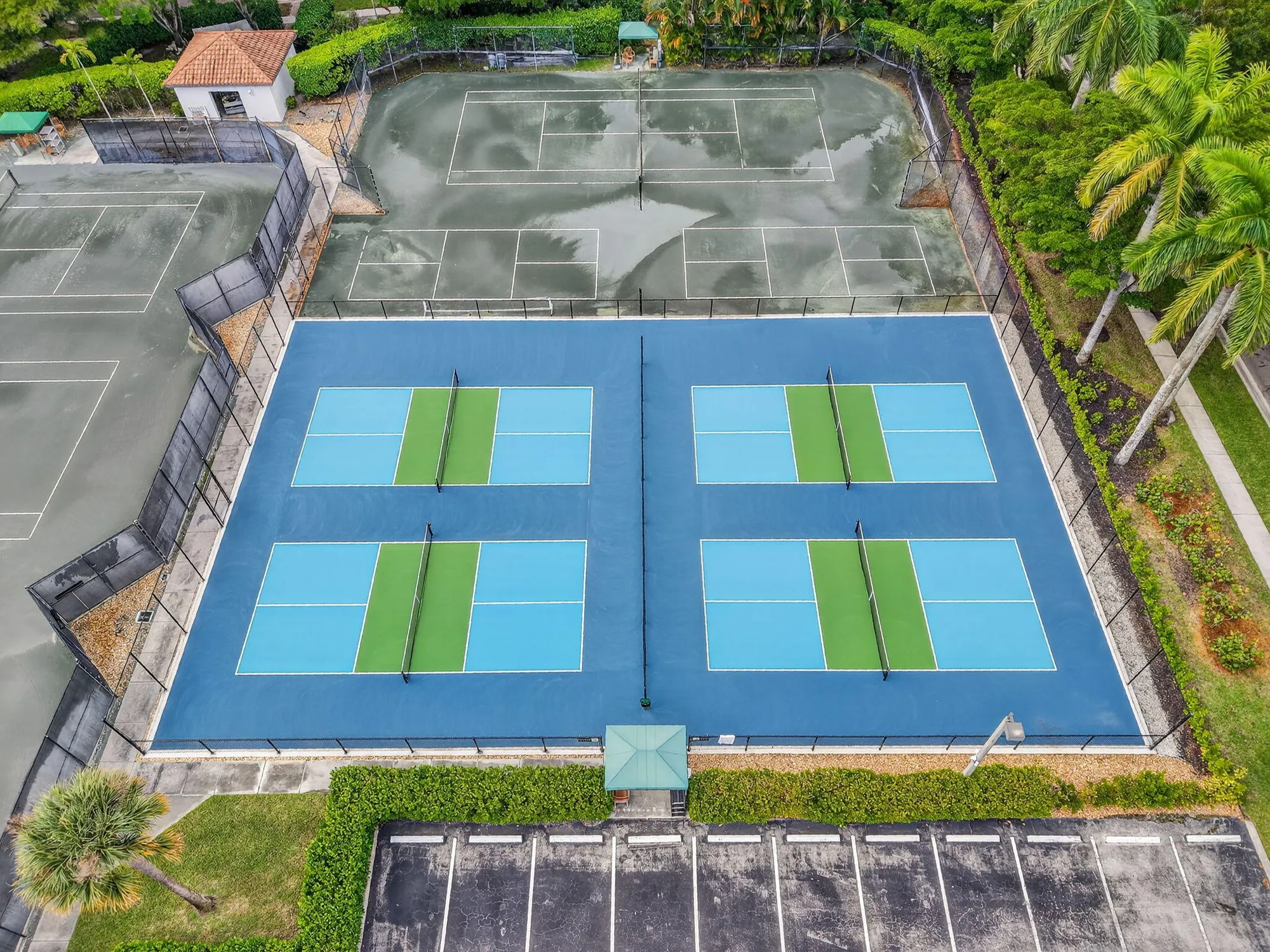 Property Slideshow image 67 of 81 | 10398 gold leaf dr, Boynton Beach, FL, 33437