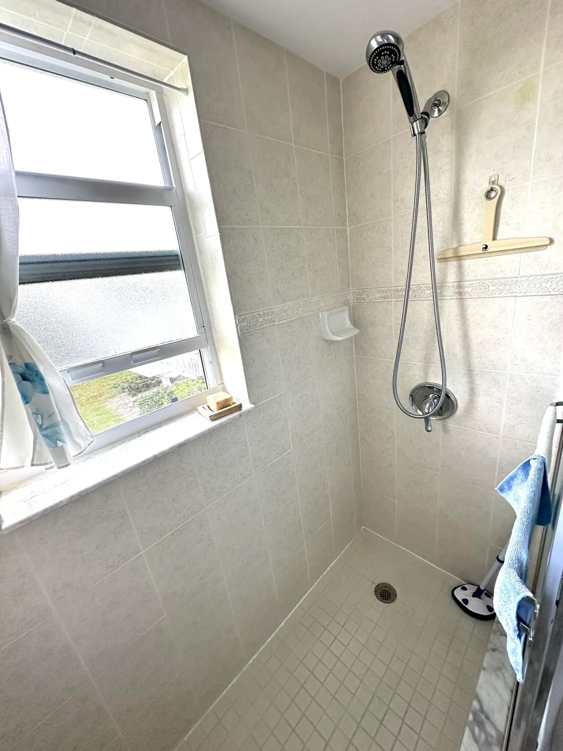 Property Slideshow image 12 of 14 | 160 coventry g, West Palm Beach, FL, 33417