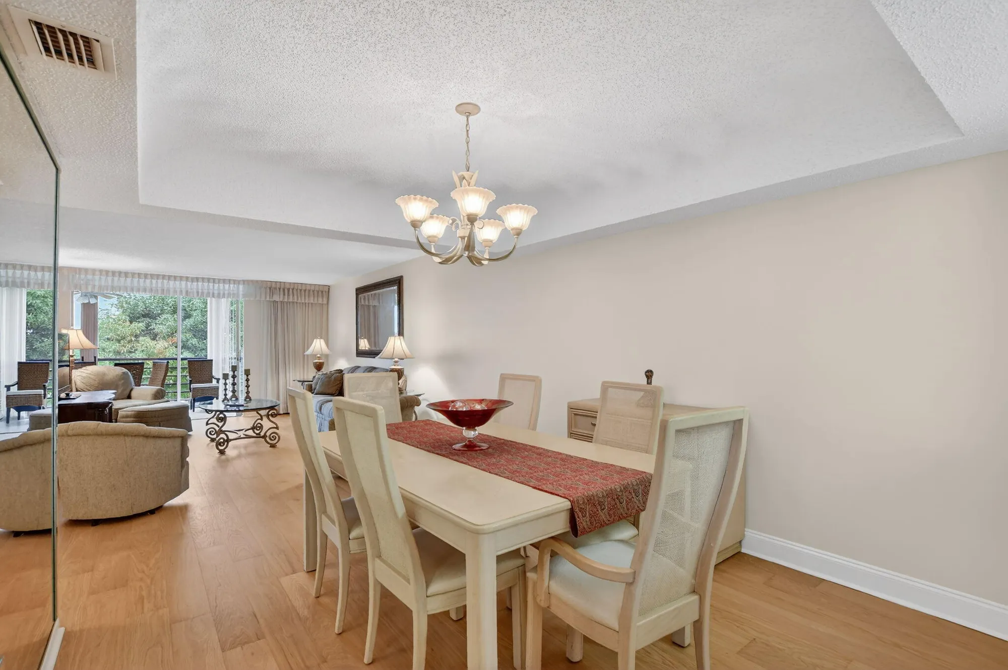 Property Slideshow image 10 of 43 | 23249 barwood ln 405, Boca Raton, FL, 33428