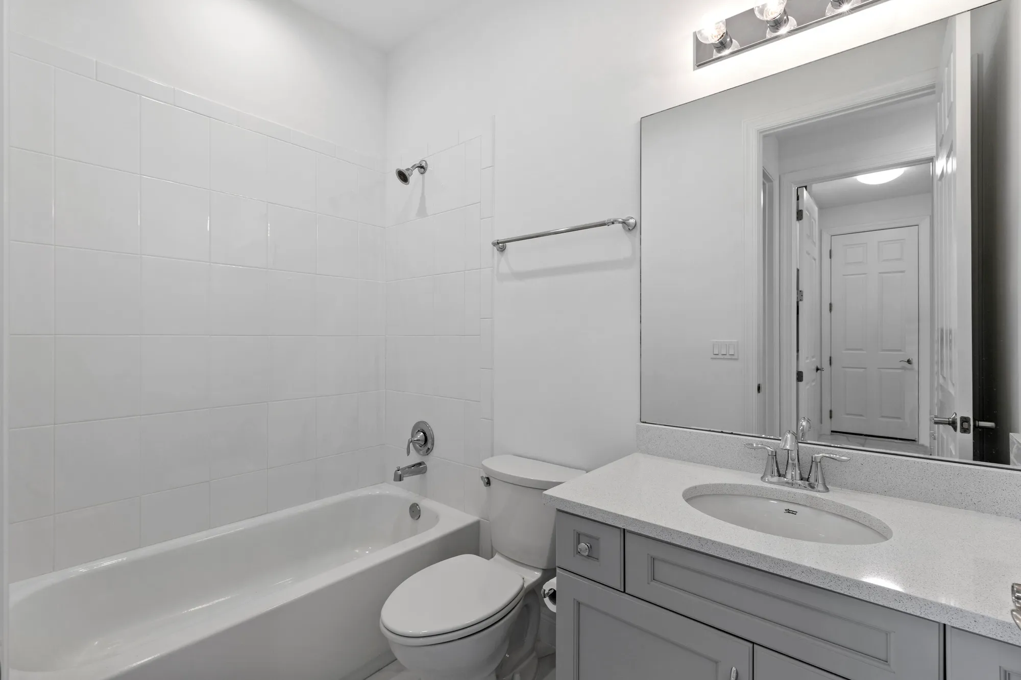 Property Slideshow image 16 of 53 | 26017 sw viterbo way, Port Saint Lucie, FL, 34986