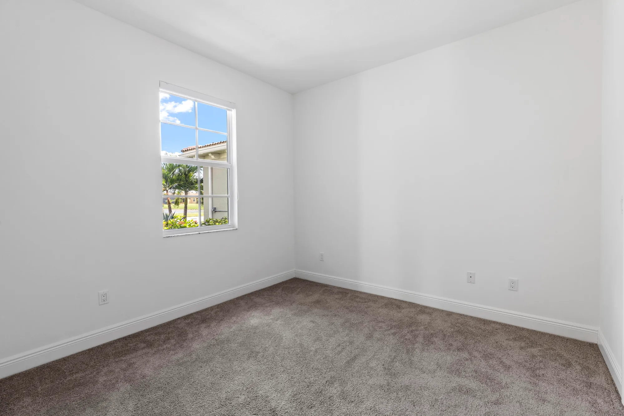 Property Slideshow image 18 of 53 | 26017 sw viterbo way, Port Saint Lucie, FL, 34986