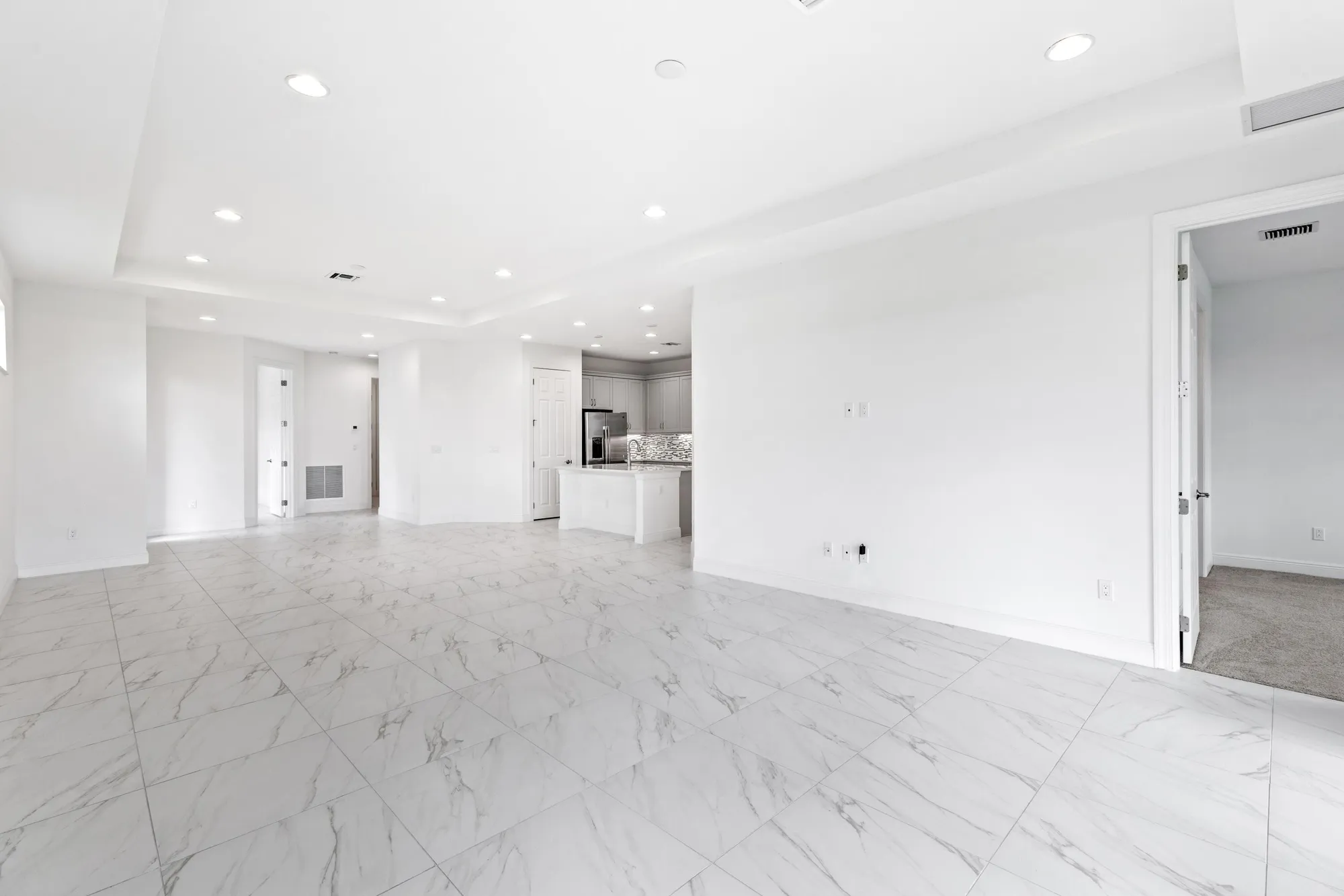 Property Slideshow image 9 of 53 | 26017 sw viterbo way, Port Saint Lucie, FL, 34986