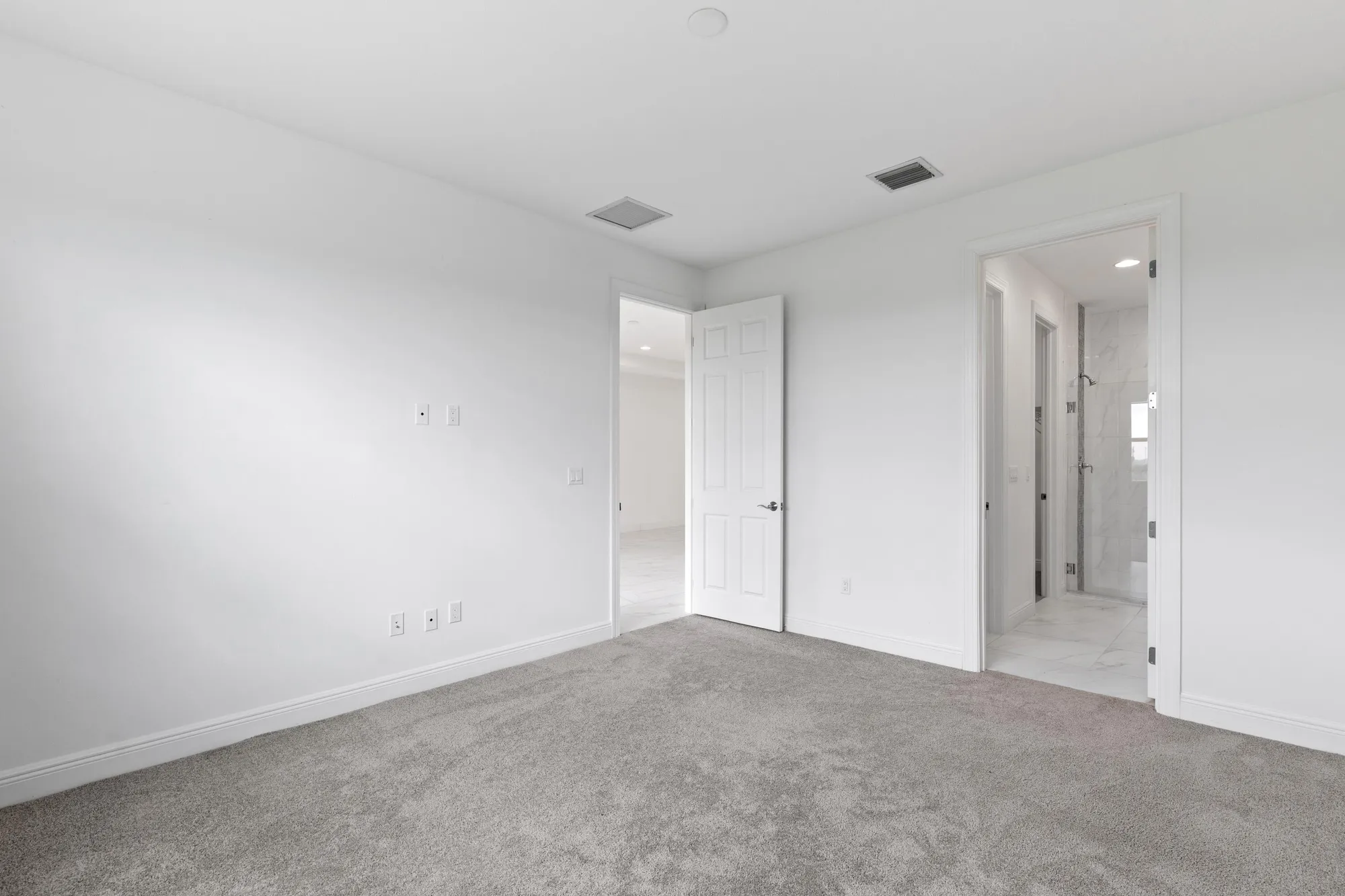 Property Slideshow image 12 of 53 | 26017 sw viterbo way, Port Saint Lucie, FL, 34986