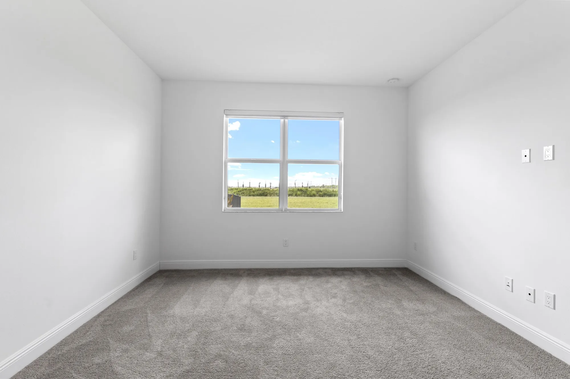 Property Slideshow image 17 of 53 | 26017 sw viterbo way, Port Saint Lucie, FL, 34986