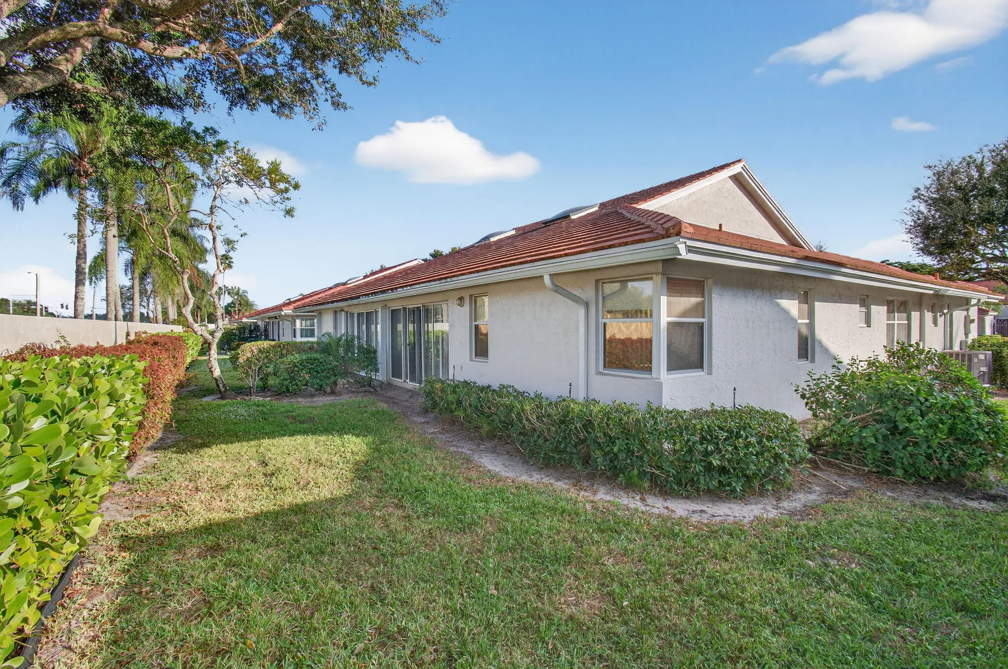 Property Slideshow image 46 of 75 | 6077 brightwater ter, Boynton Beach, FL, 33437
