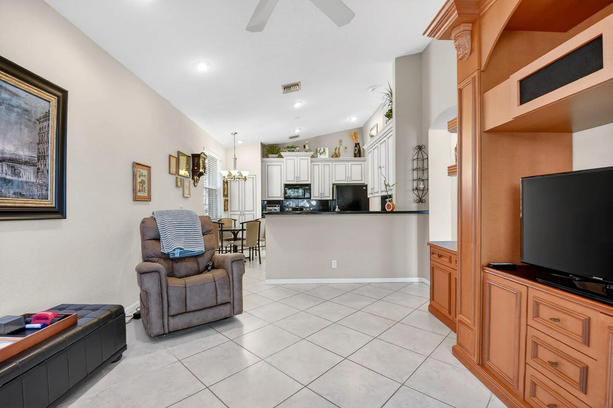 Property Slideshow image 22 of 83 | 9365 vercelli st, Lake Worth, FL, 33467
