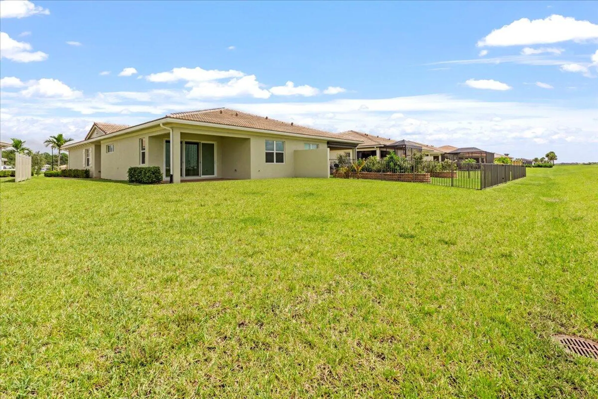 Property Slideshow image 22 of 53 | 26017 sw viterbo way, Port Saint Lucie, FL, 34986