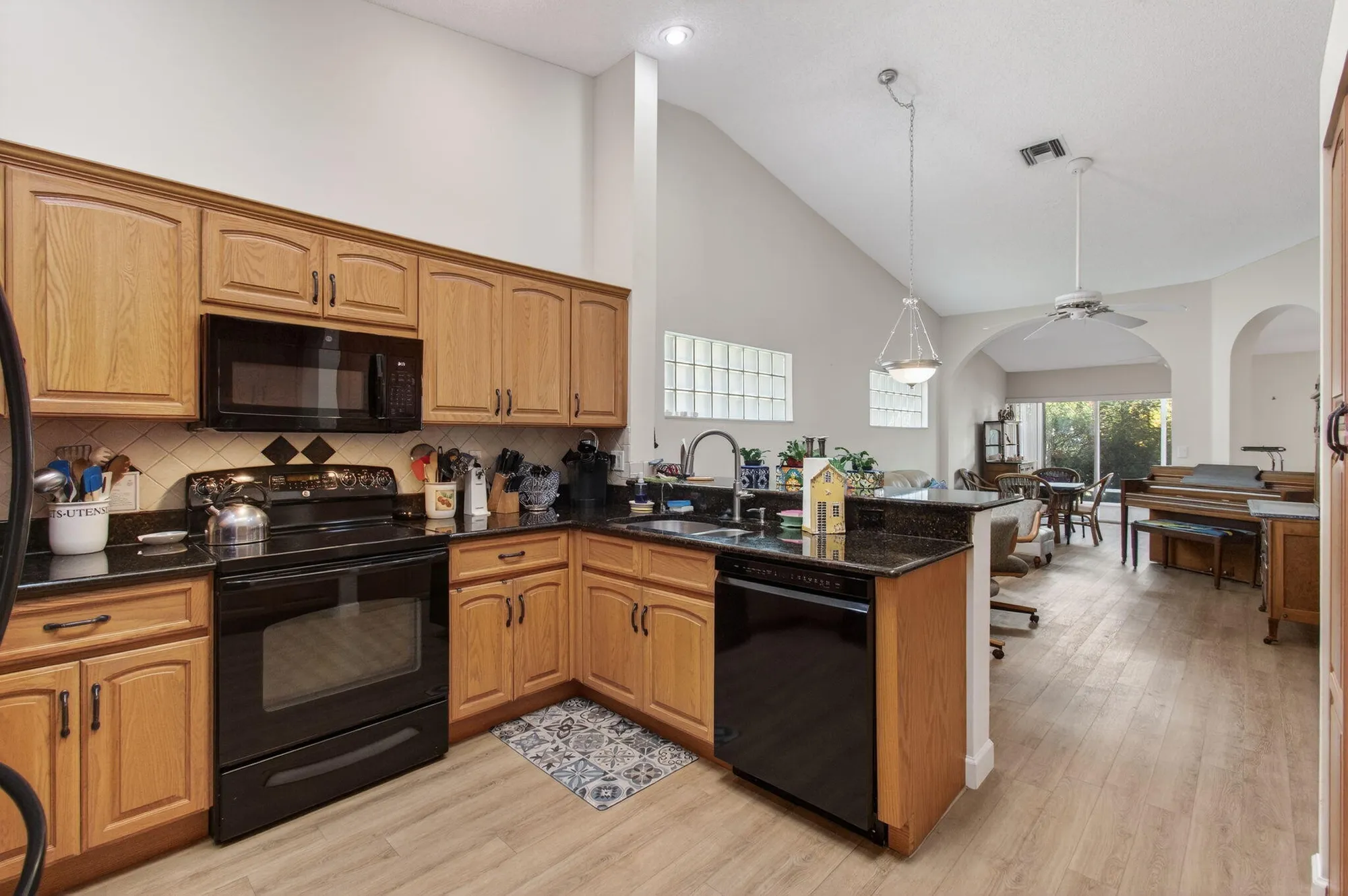 Property Slideshow image 22 of 70 | 7851 sailing shores ter, Boynton Beach, FL, 33437