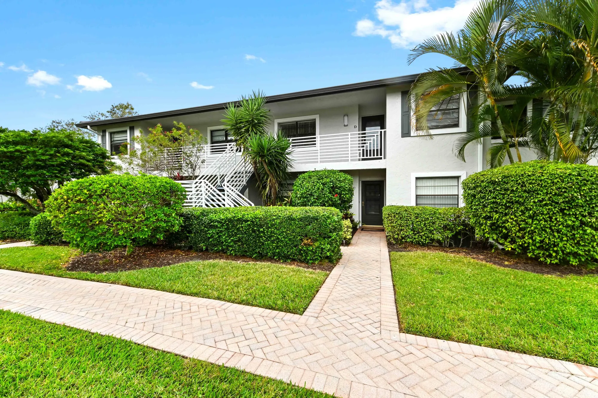 Property Slideshow image 1 of 42 | 33 southport ln d, Boynton Beach, FL, 33436