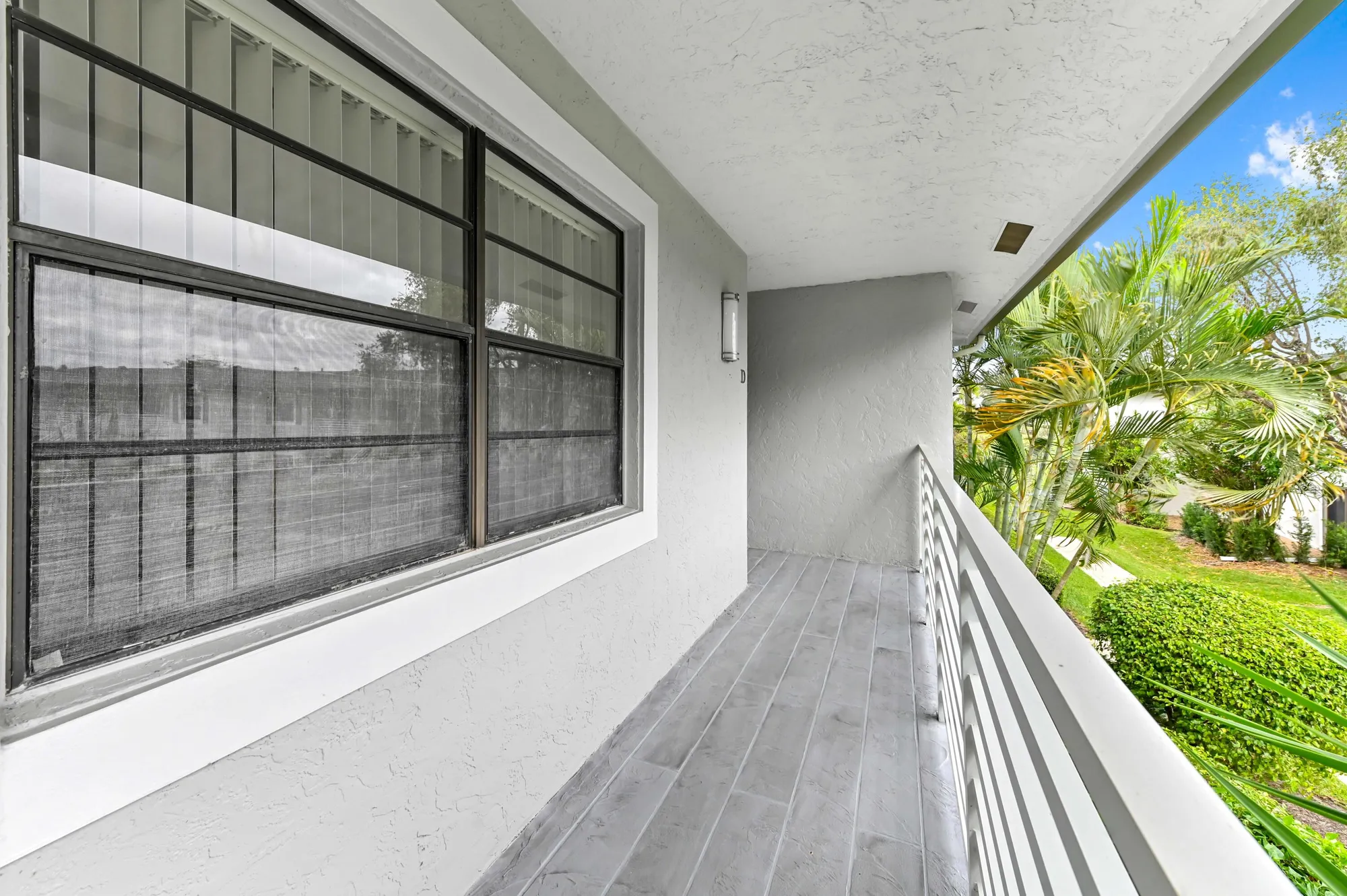 Property Slideshow image 2 of 42 | 33 southport ln d, Boynton Beach, FL, 33436
