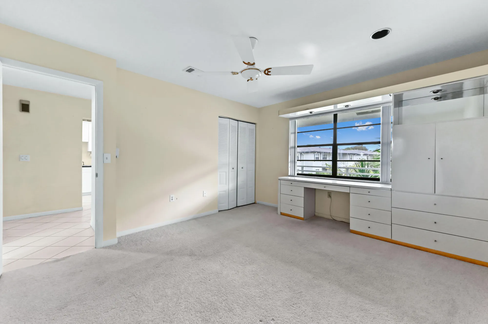 Property Slideshow image 14 of 42 | 33 southport ln d, Boynton Beach, FL, 33436