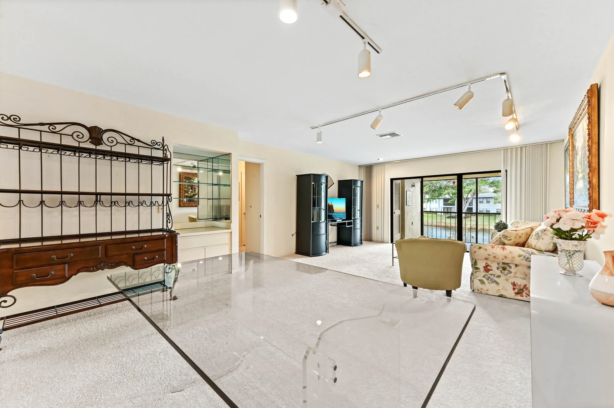 Property Slideshow image 25 of 42 | 33 southport ln d, Boynton Beach, FL, 33436