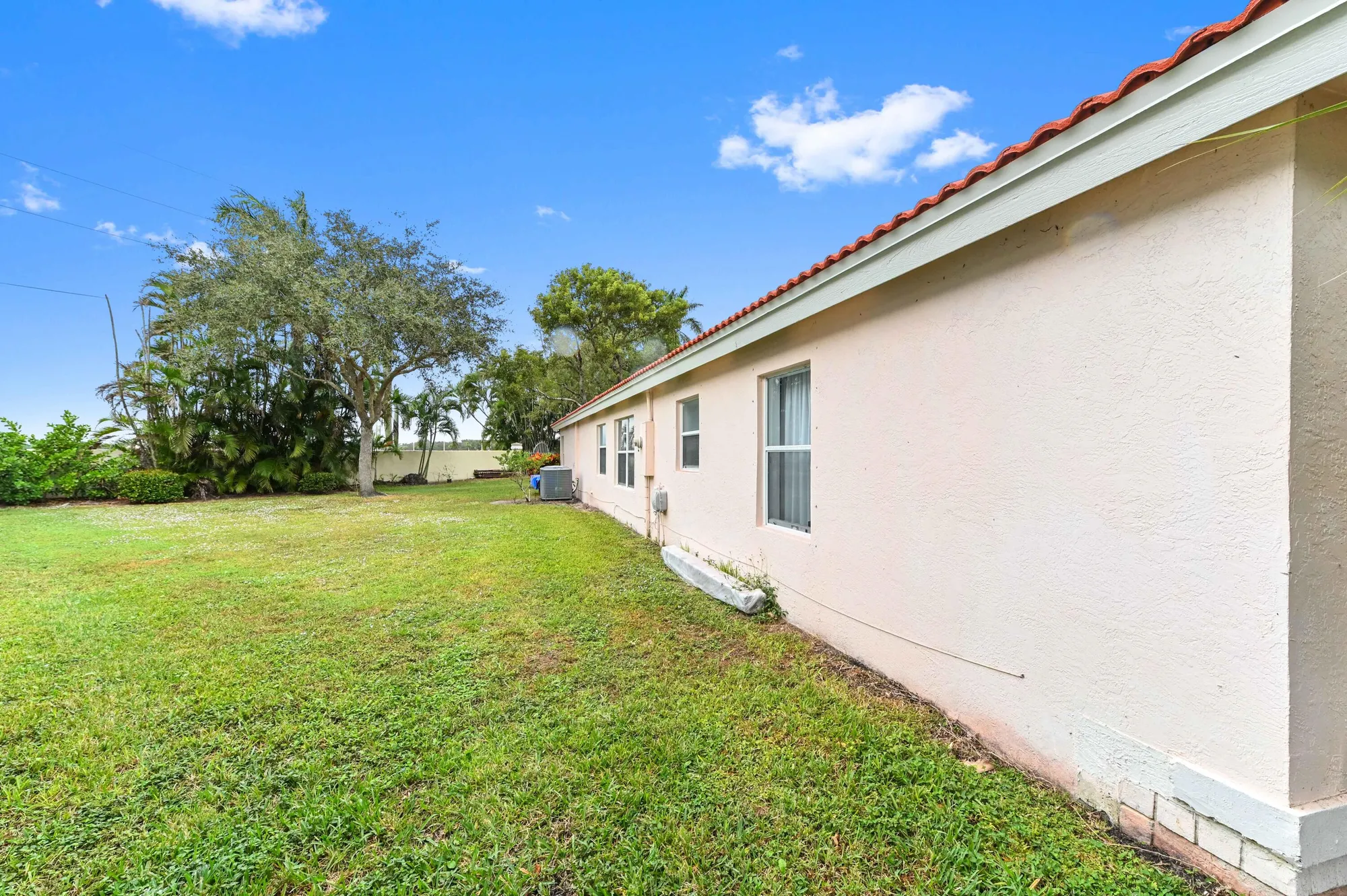 Property Slideshow image 35 of 53 | 6451 tiara dr, Boynton Beach, FL, 33437