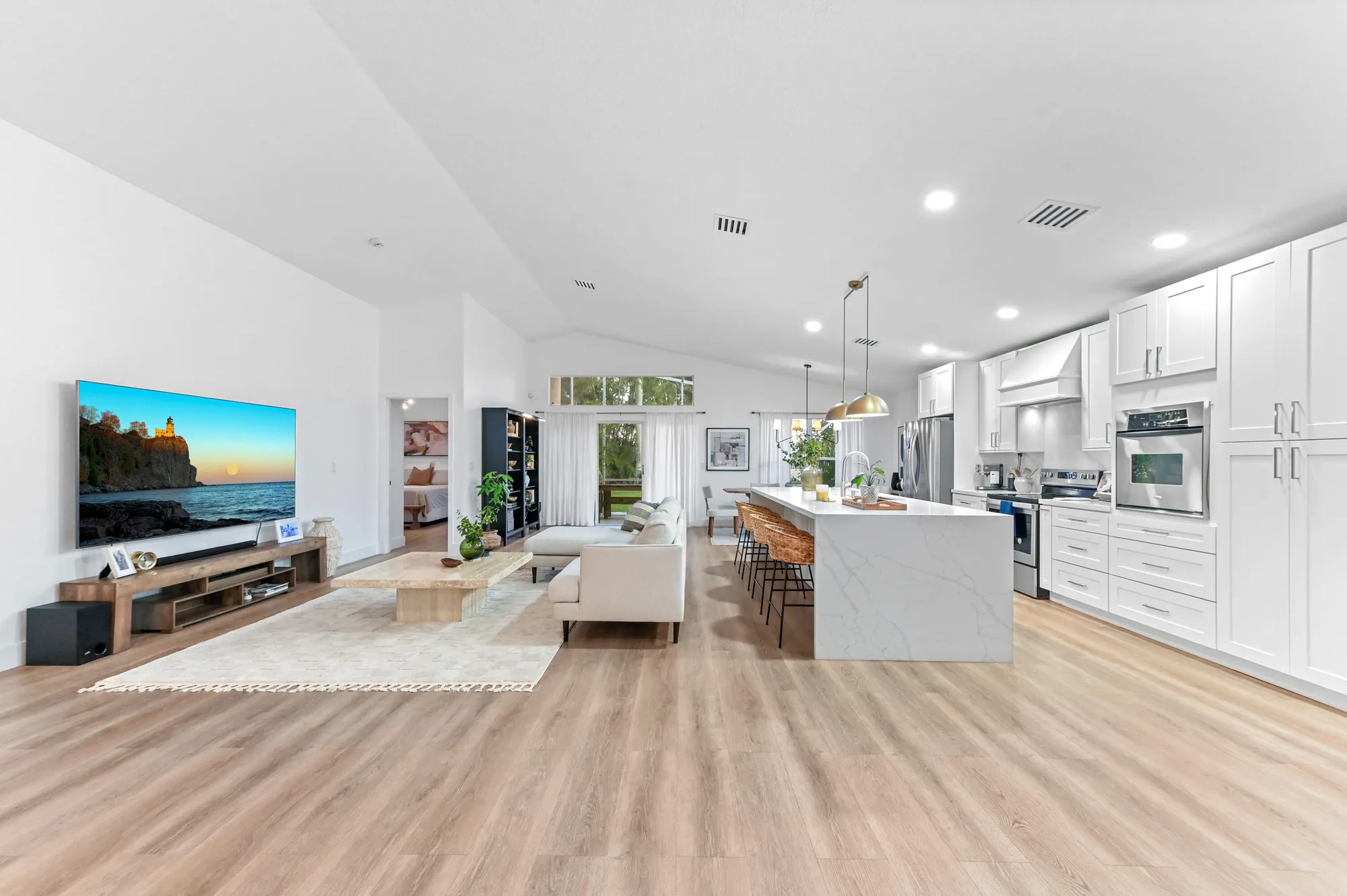 Property Slideshow image 11 of 53 | 6451 tiara dr, Boynton Beach, FL, 33437