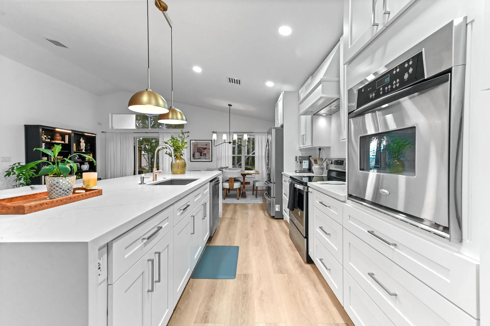 Property Slideshow image 13 of 53 | 6451 tiara dr, Boynton Beach, FL, 33437