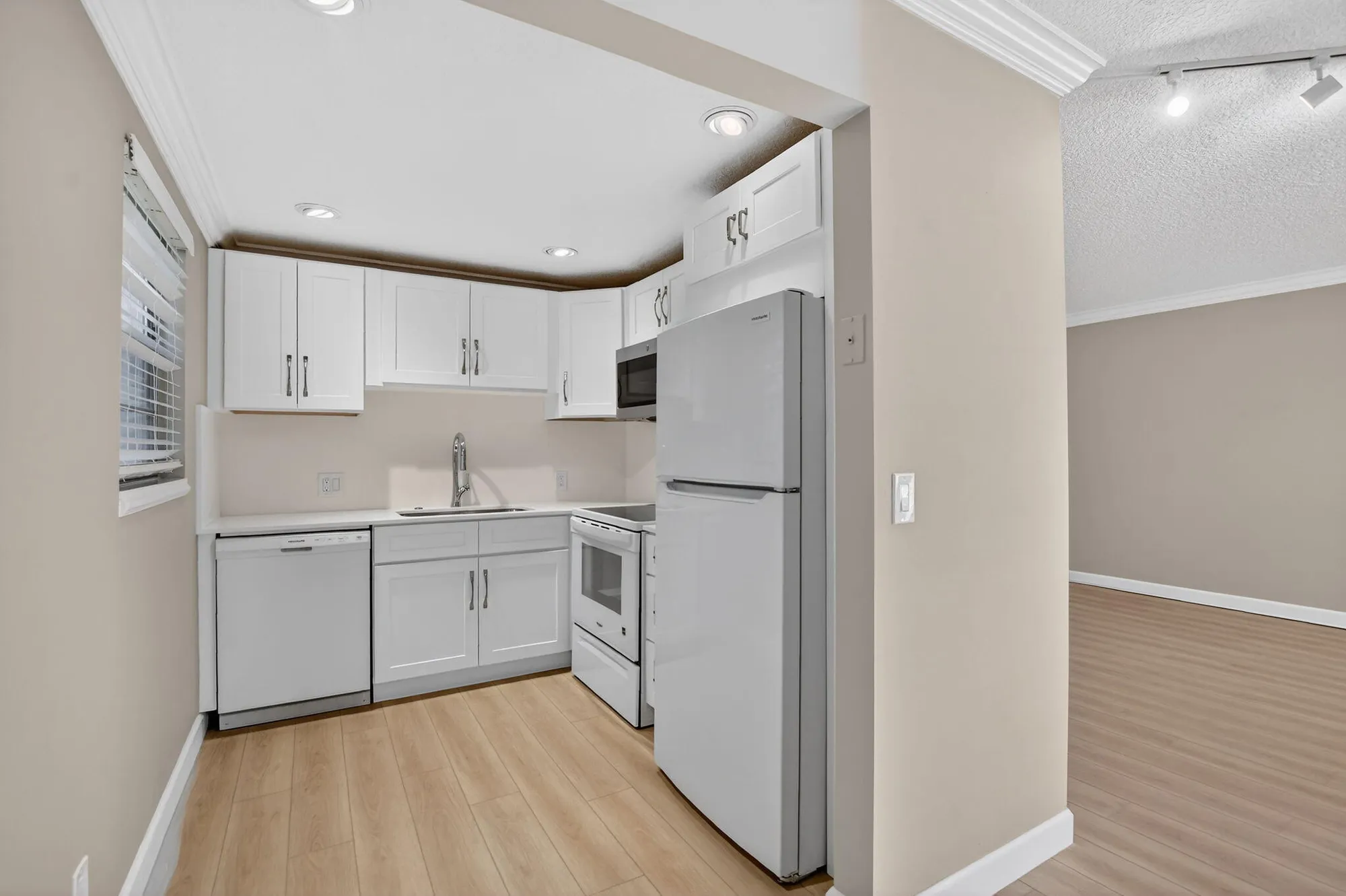 Property Slideshow image 12 of 43 | 277 brighton g, Boca Raton, FL, 33434