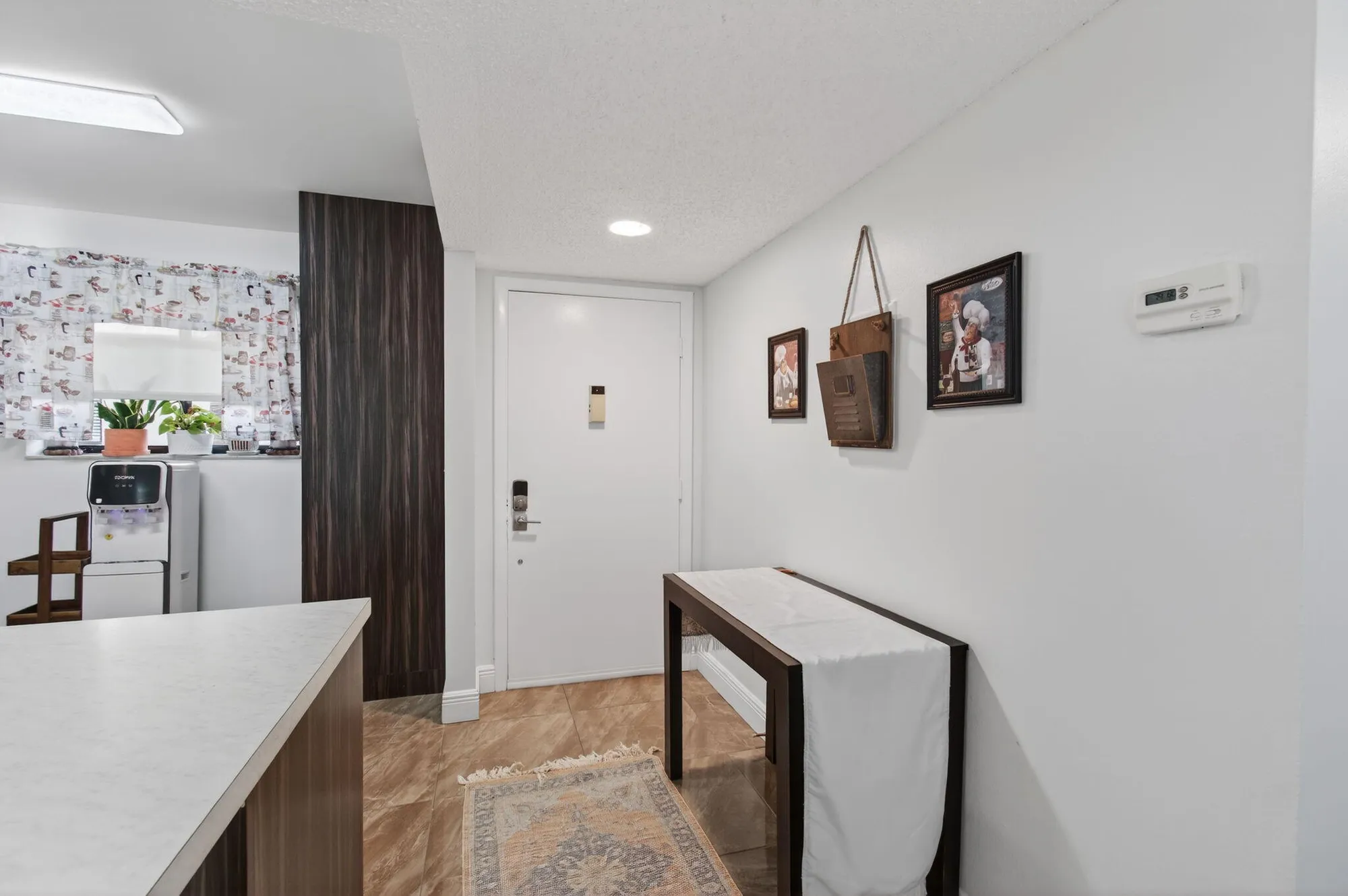 Property Slideshow image 8 of 65 | 5220 las verdes cir apt 322, Delray Beach, FL, 33484