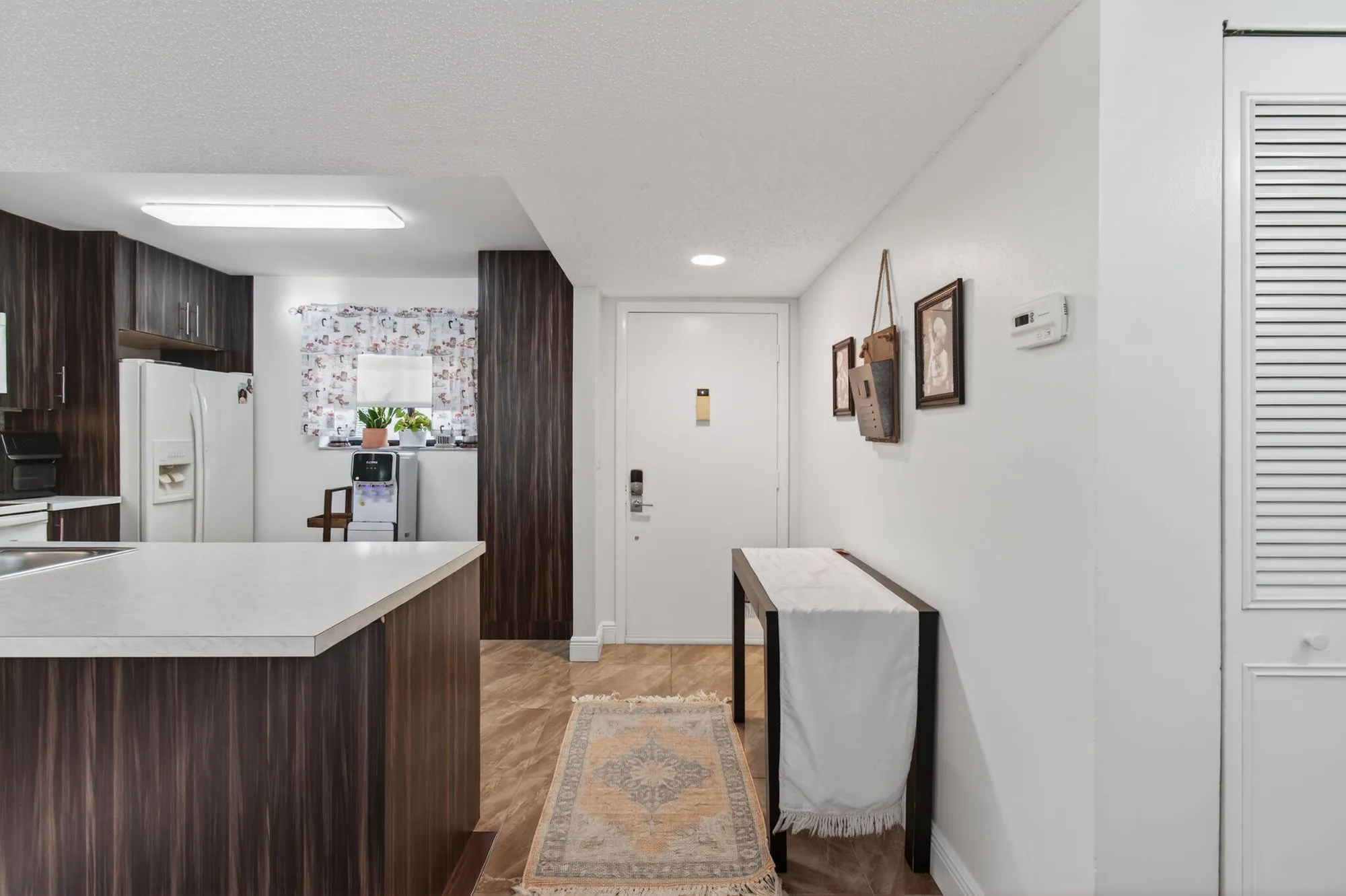 Property Slideshow image 9 of 65 | 5220 las verdes cir apt 322, Delray Beach, FL, 33484