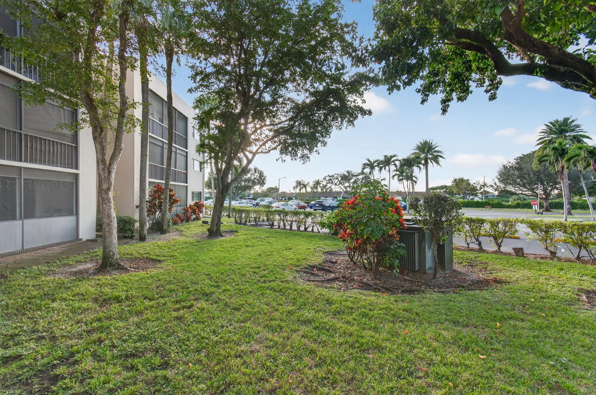 Property Slideshow image 41 of 65 | 5220 las verdes cir apt 322, Delray Beach, FL, 33484