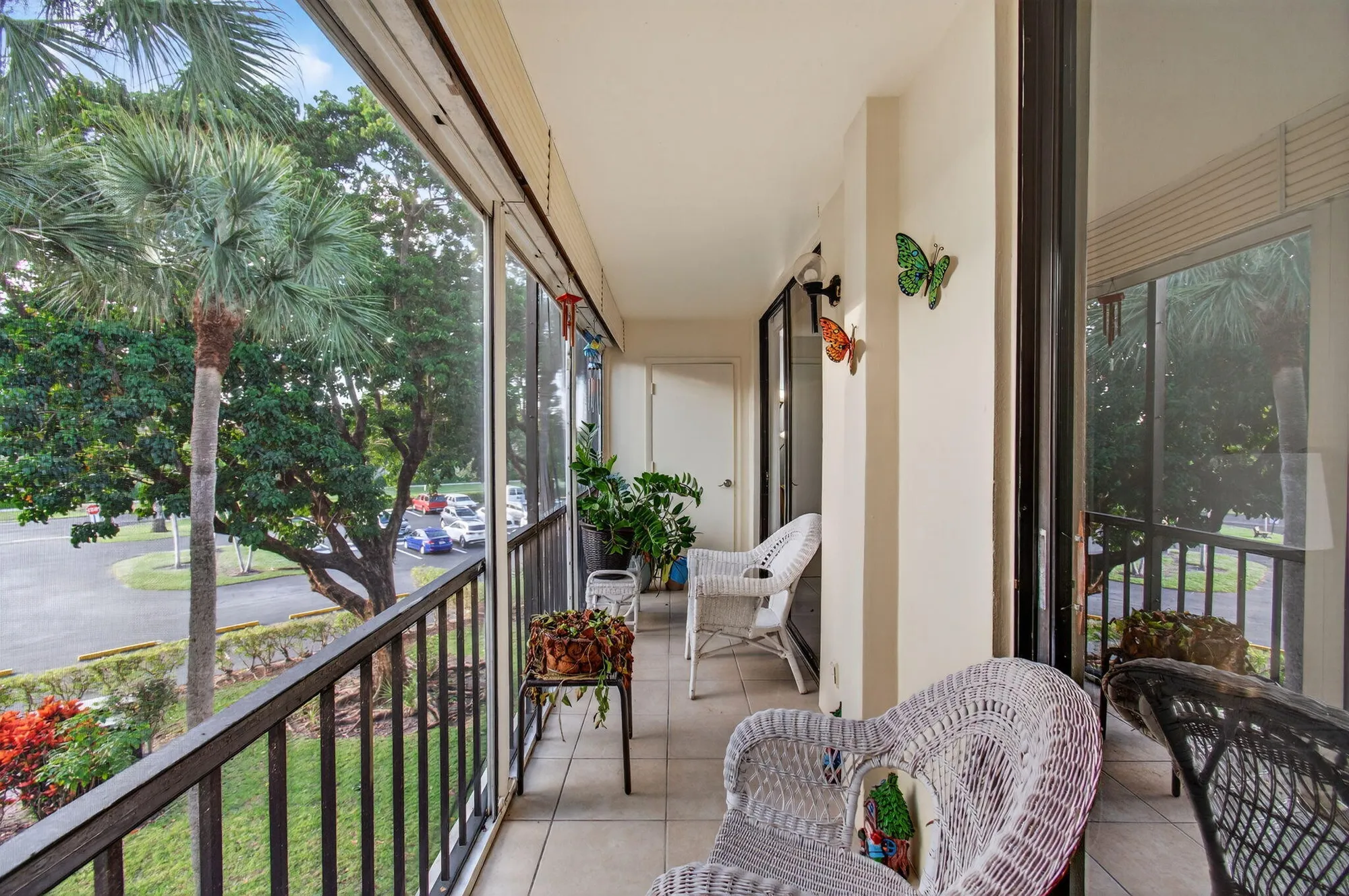 Property Slideshow image 37 of 65 | 5220 las verdes cir apt 322, Delray Beach, FL, 33484