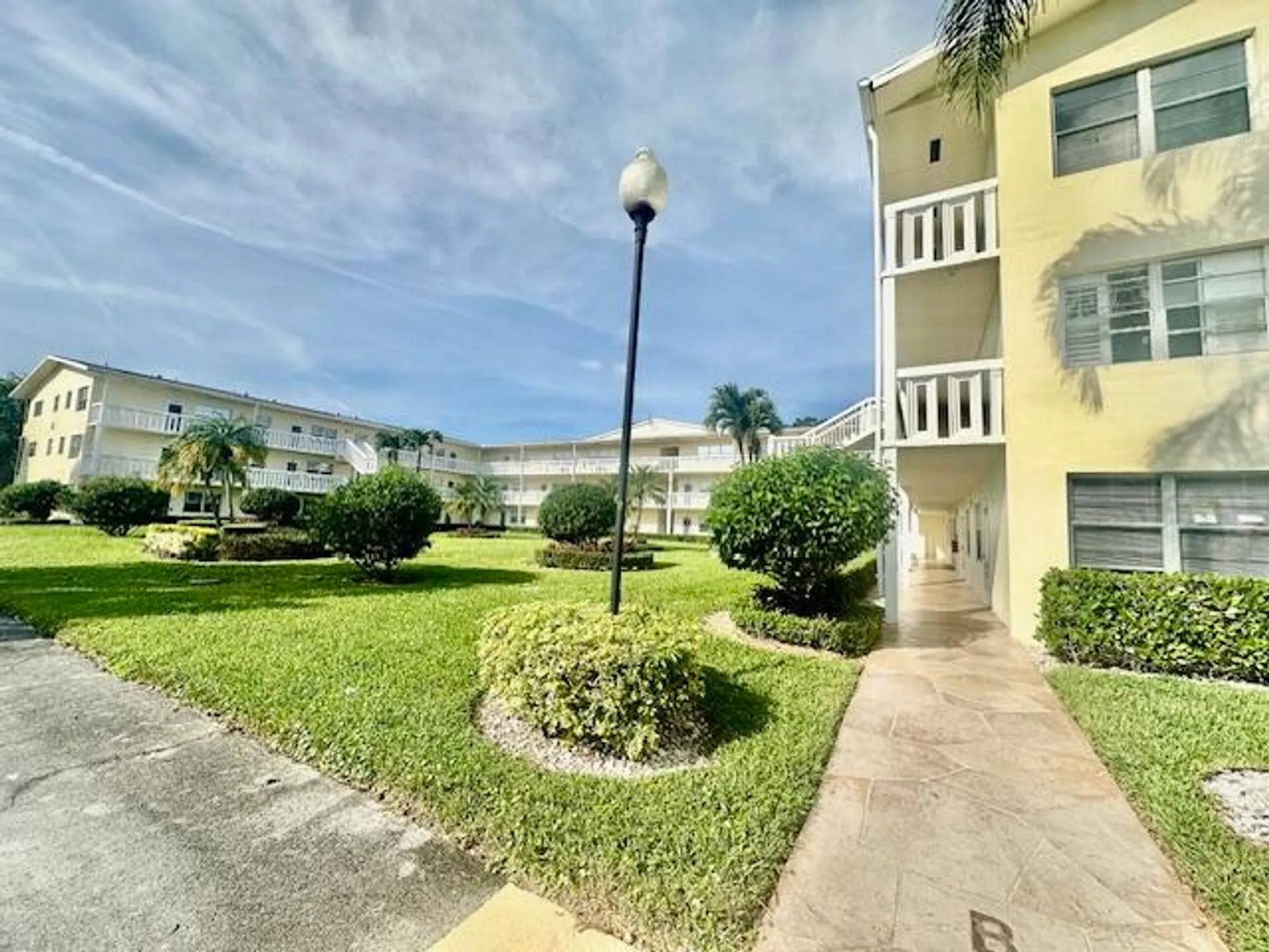 Property Slideshow image 1 of 23 | 69 dorset b, Boca Raton, FL, 33434