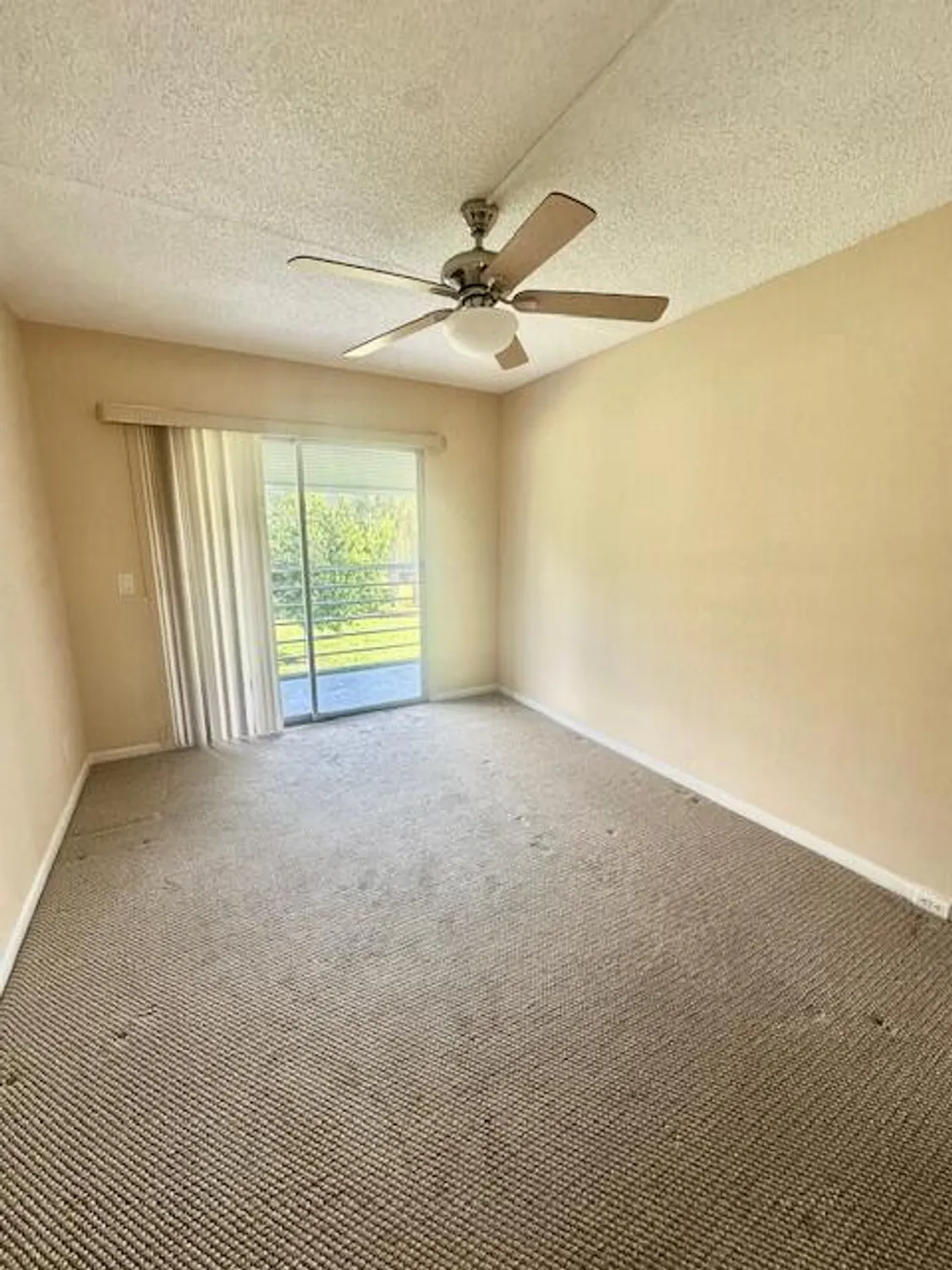 Property Slideshow image 9 of 23 | 69 dorset b, Boca Raton, FL, 33434