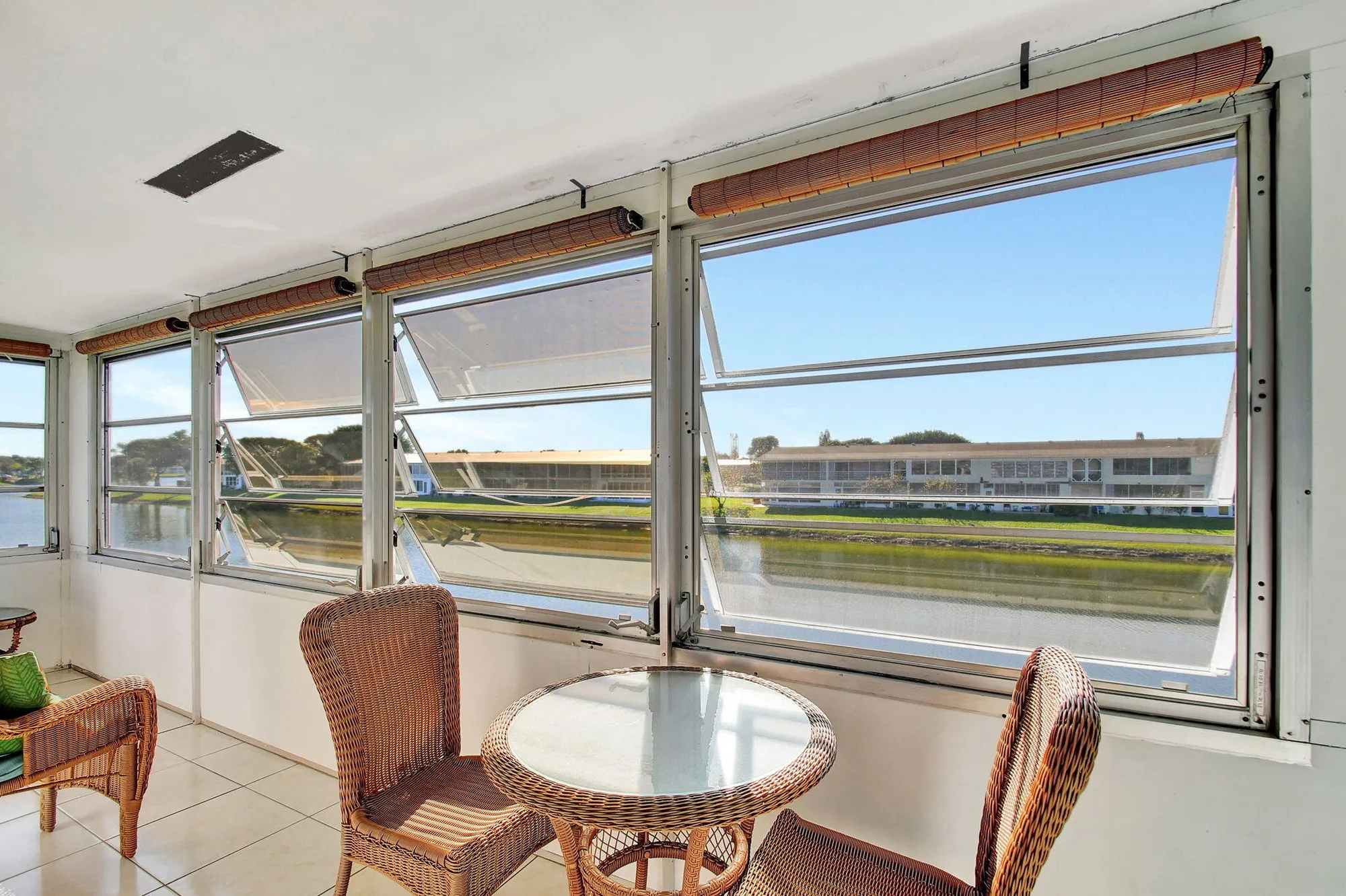 Property Slideshow image 20 of 30 | 24 chatham a, West Palm Beach, FL, 33417