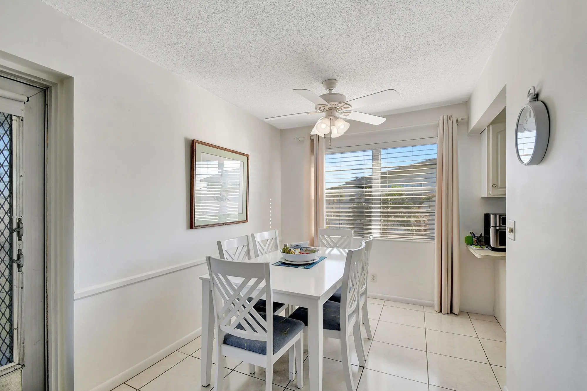 Property Slideshow image 8 of 30 | 24 chatham a, West Palm Beach, FL, 33417